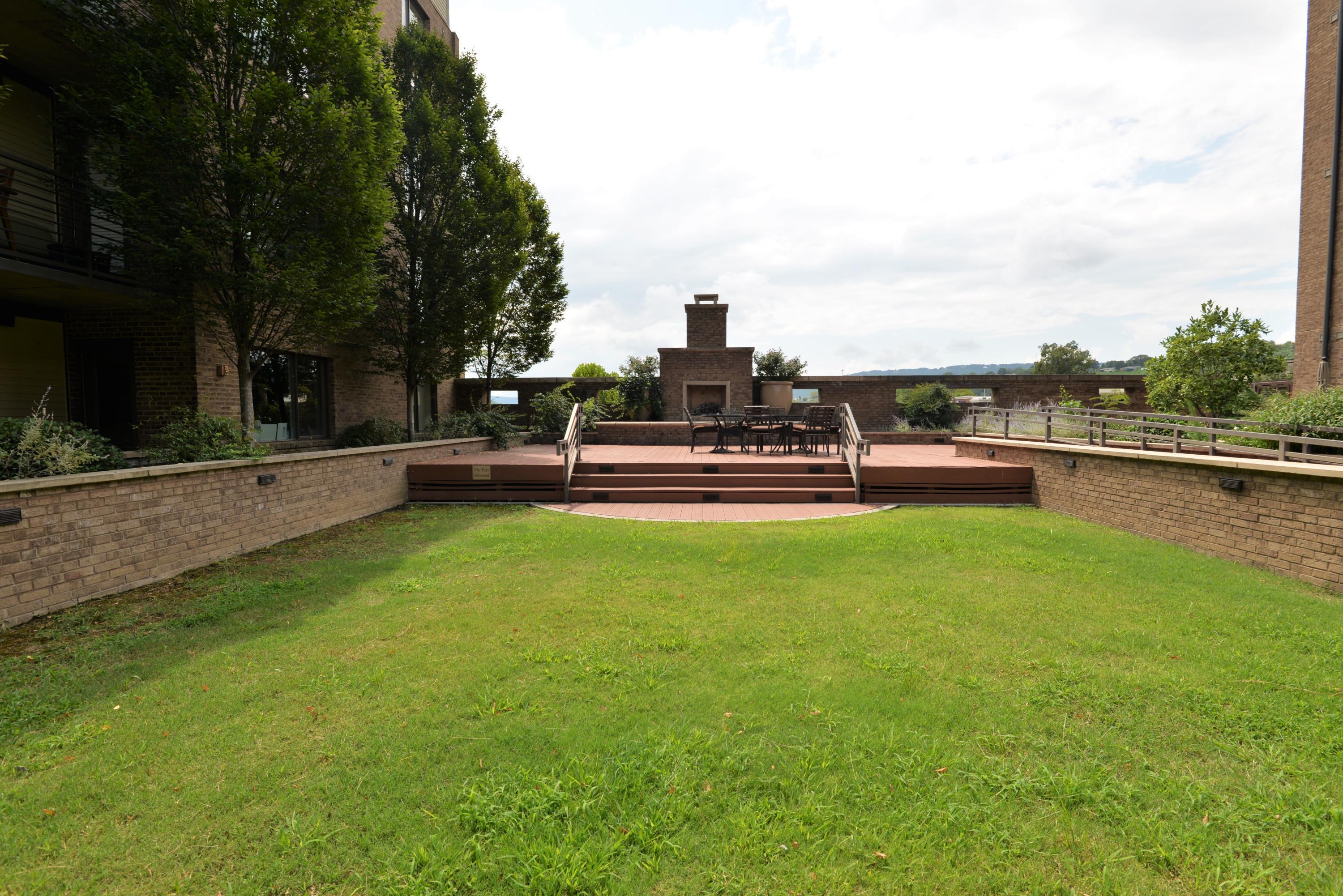 200 Manufacturers Road, Apt 445