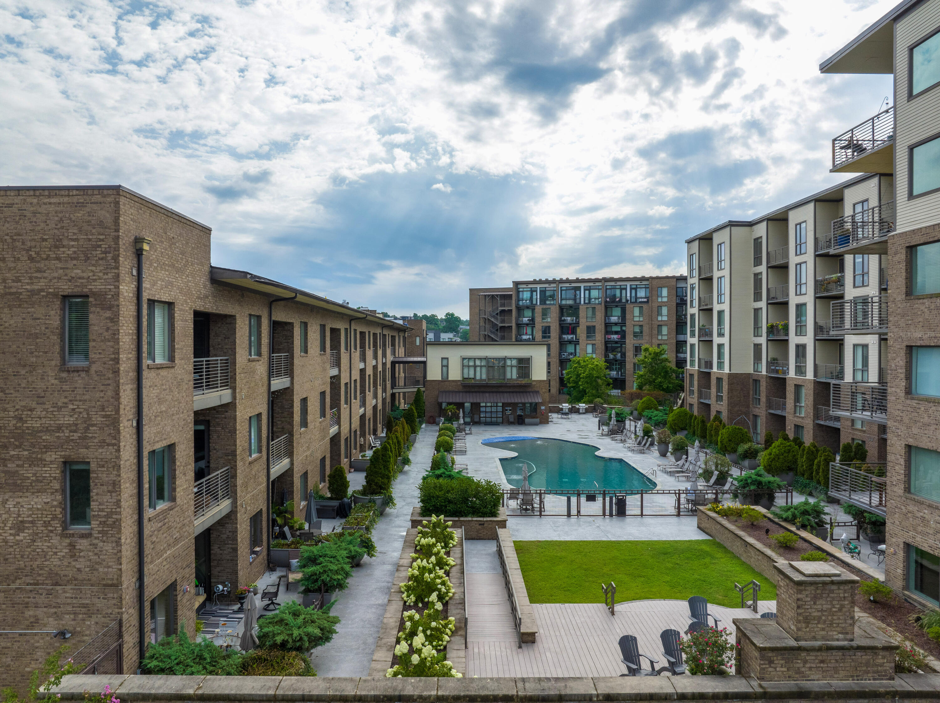 200 Manufacturers Road, Apt 445