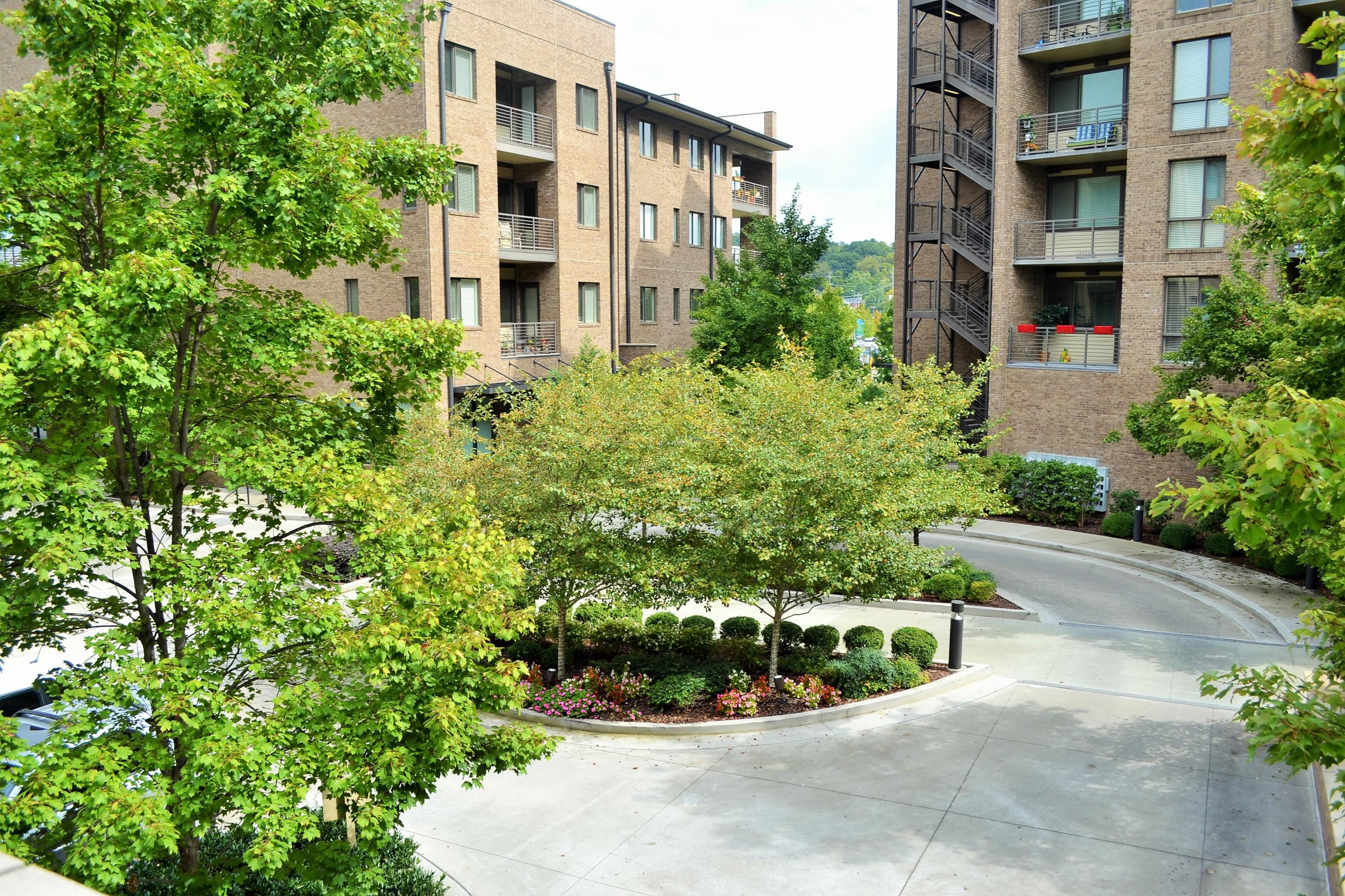 200 Manufacturers Road, Apt 445