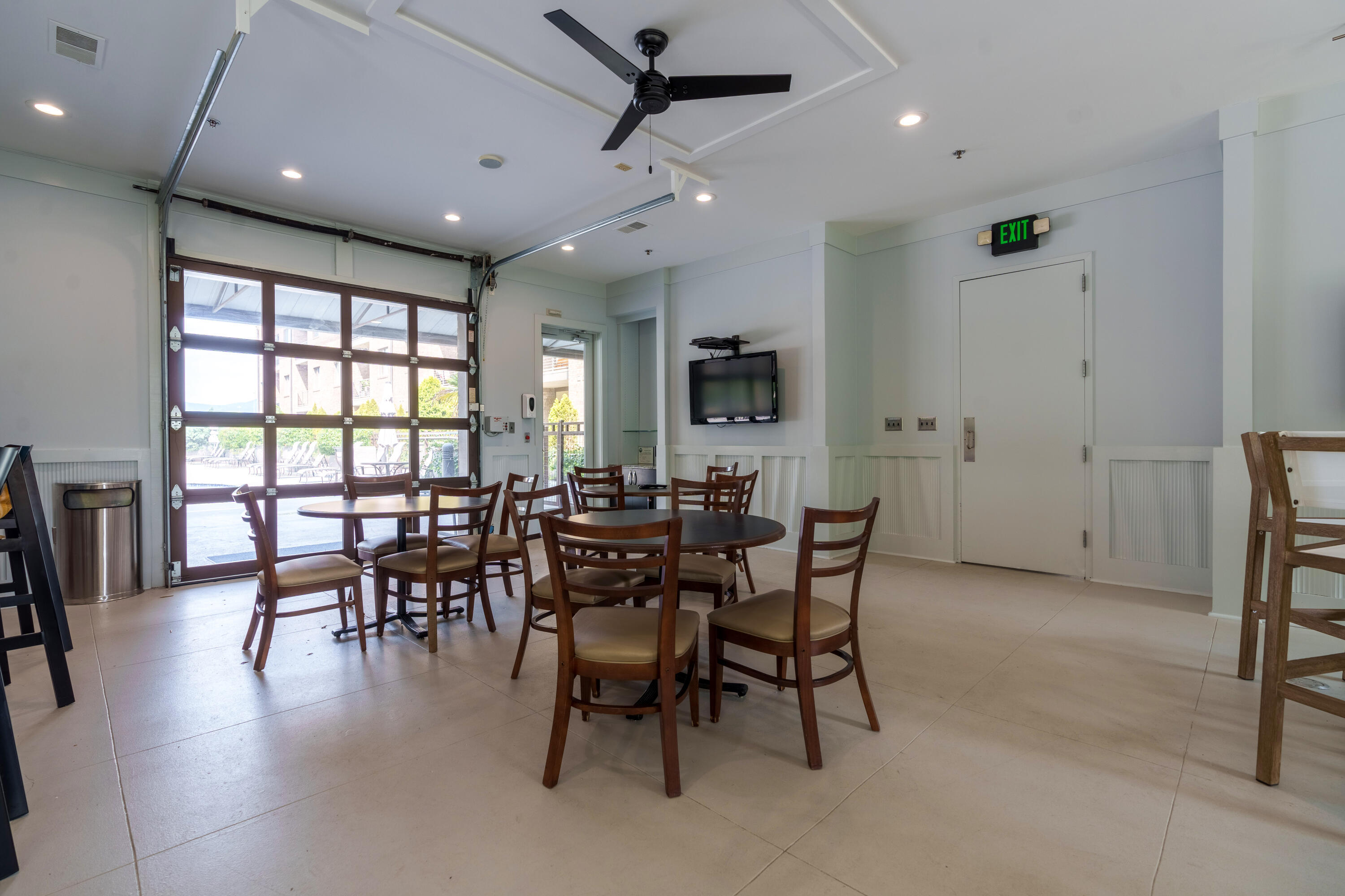 200 Manufacturers Road, Apt 445