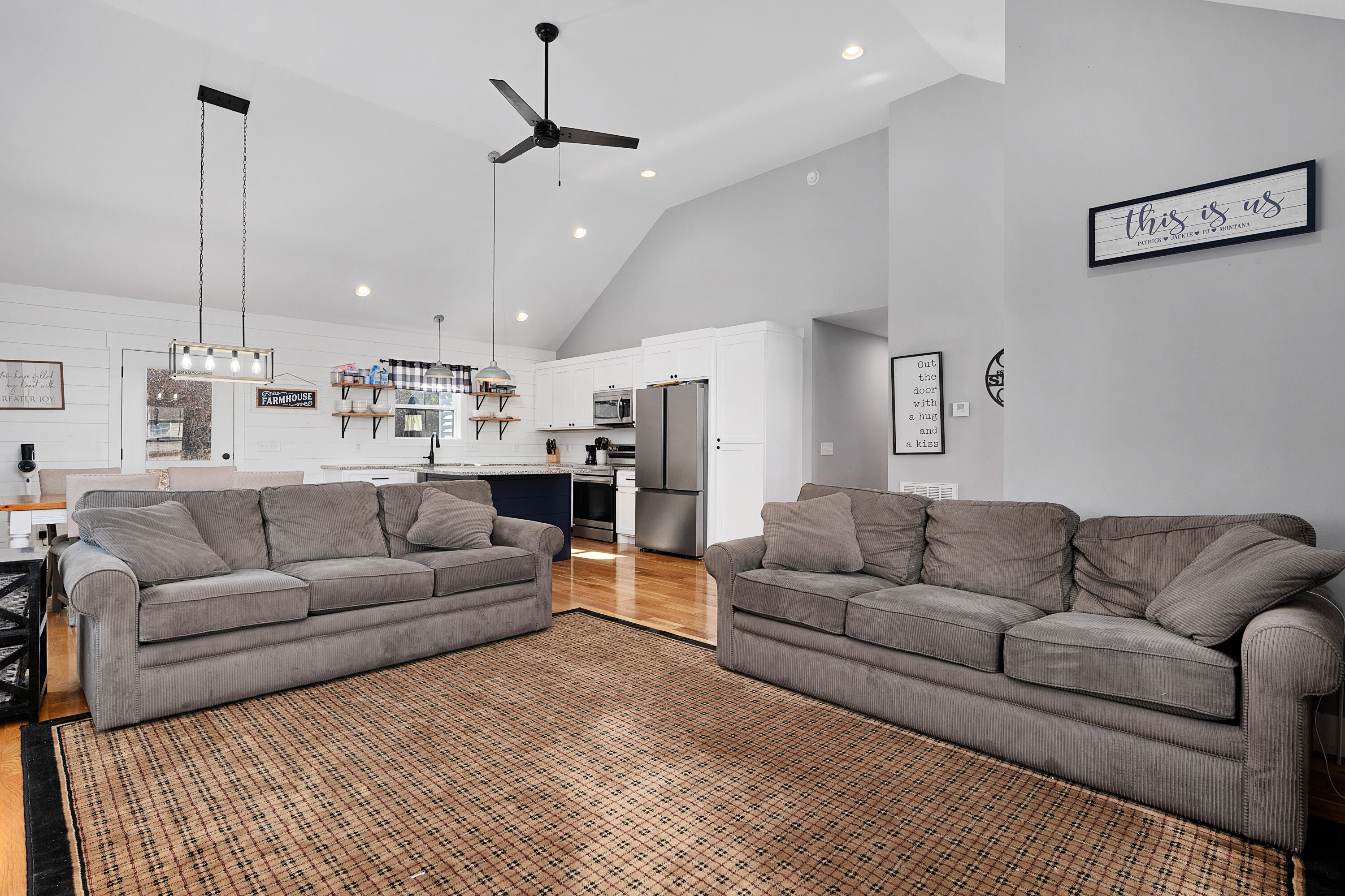 1310 Woodland Cove Place NE