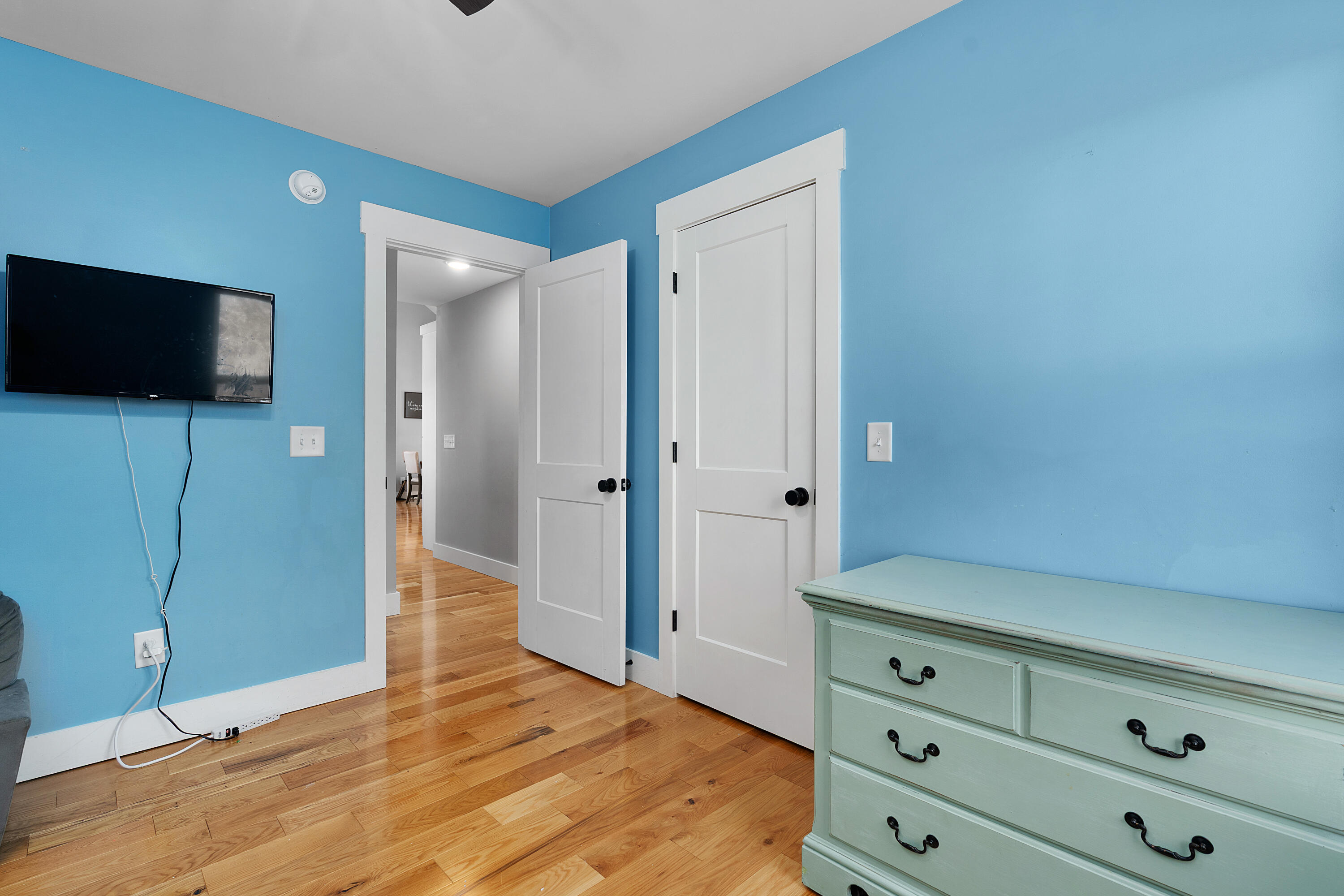 1310 Woodland Cove Place NE