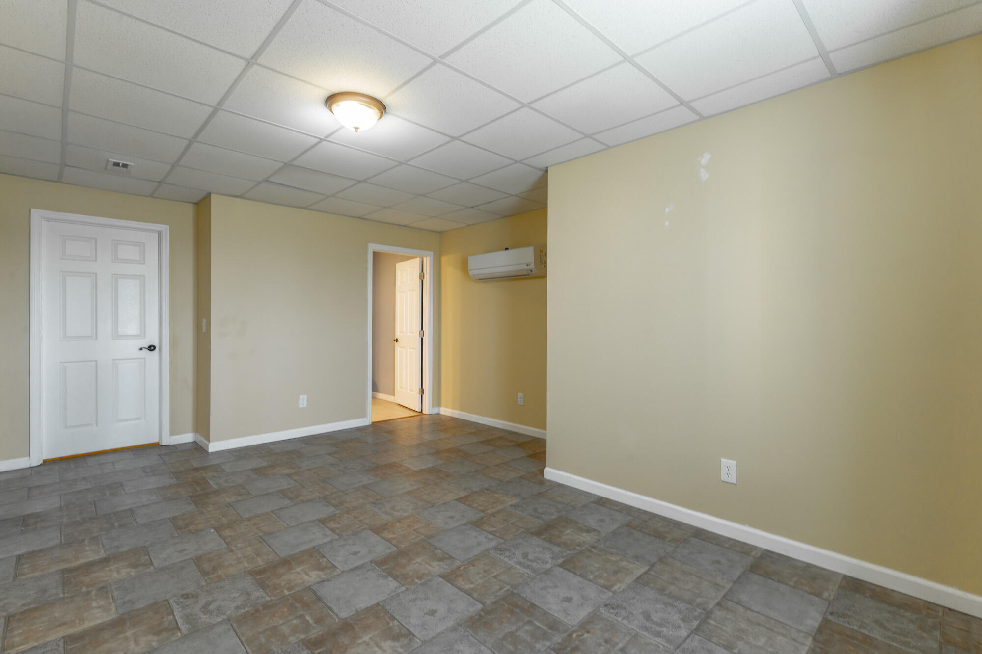 9768 Caseview Drive
