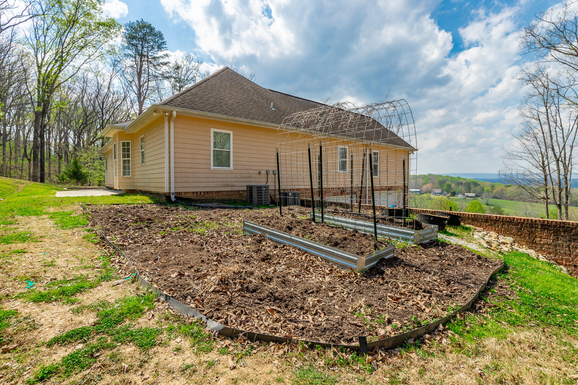 9768 Caseview Drive