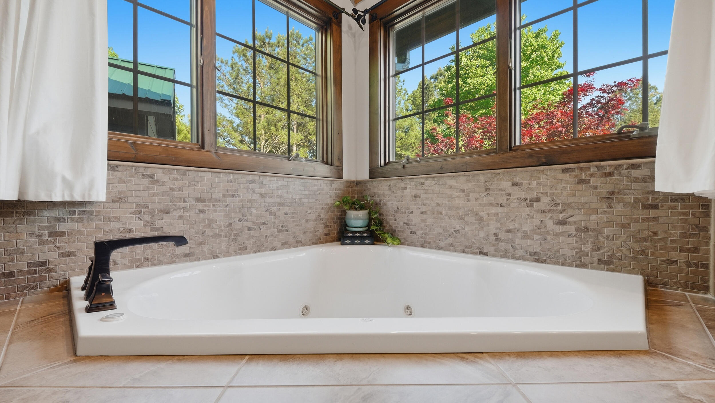 169 Cherokee Ridge Drive