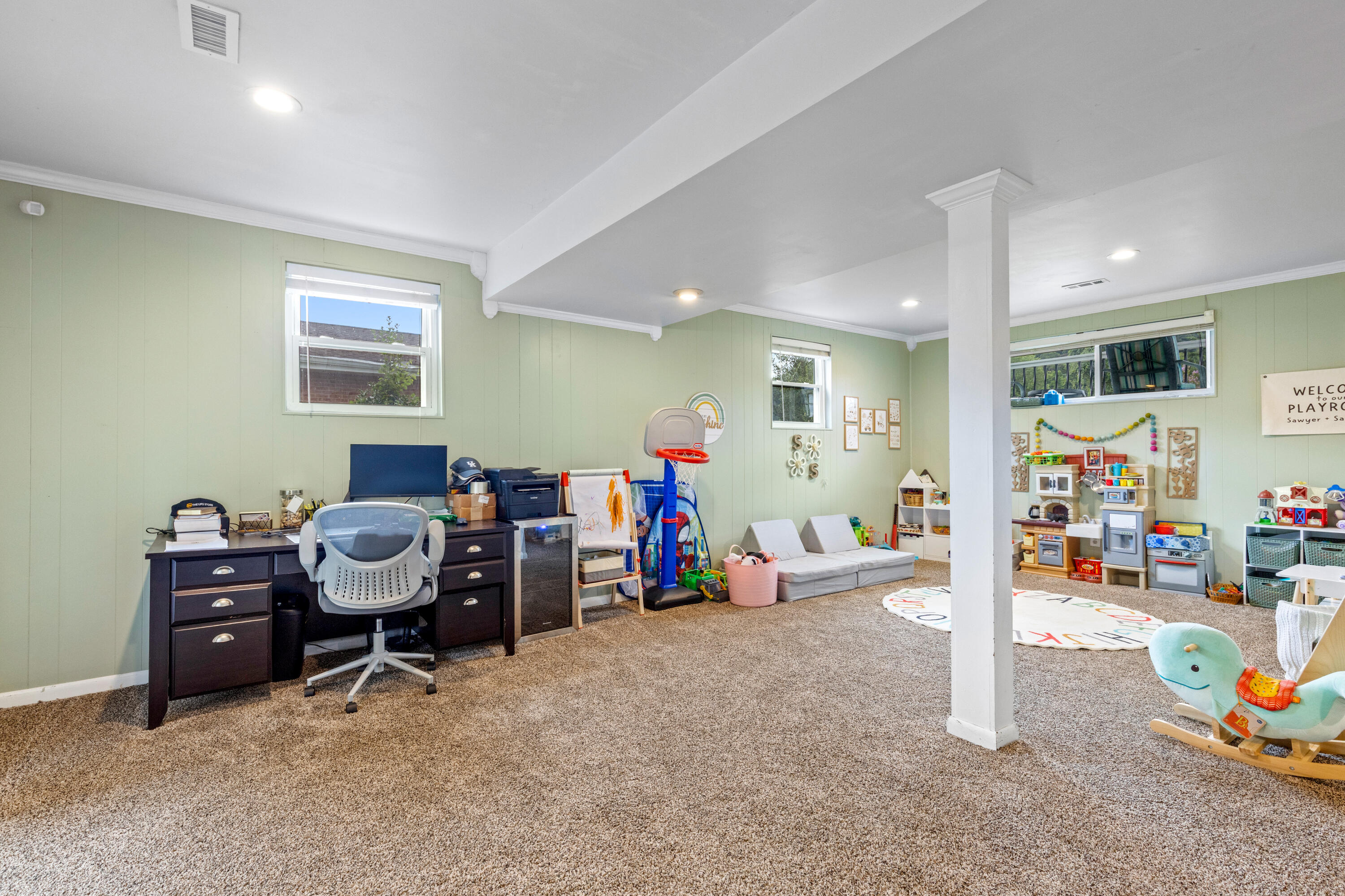 6907 Mahlon Drive