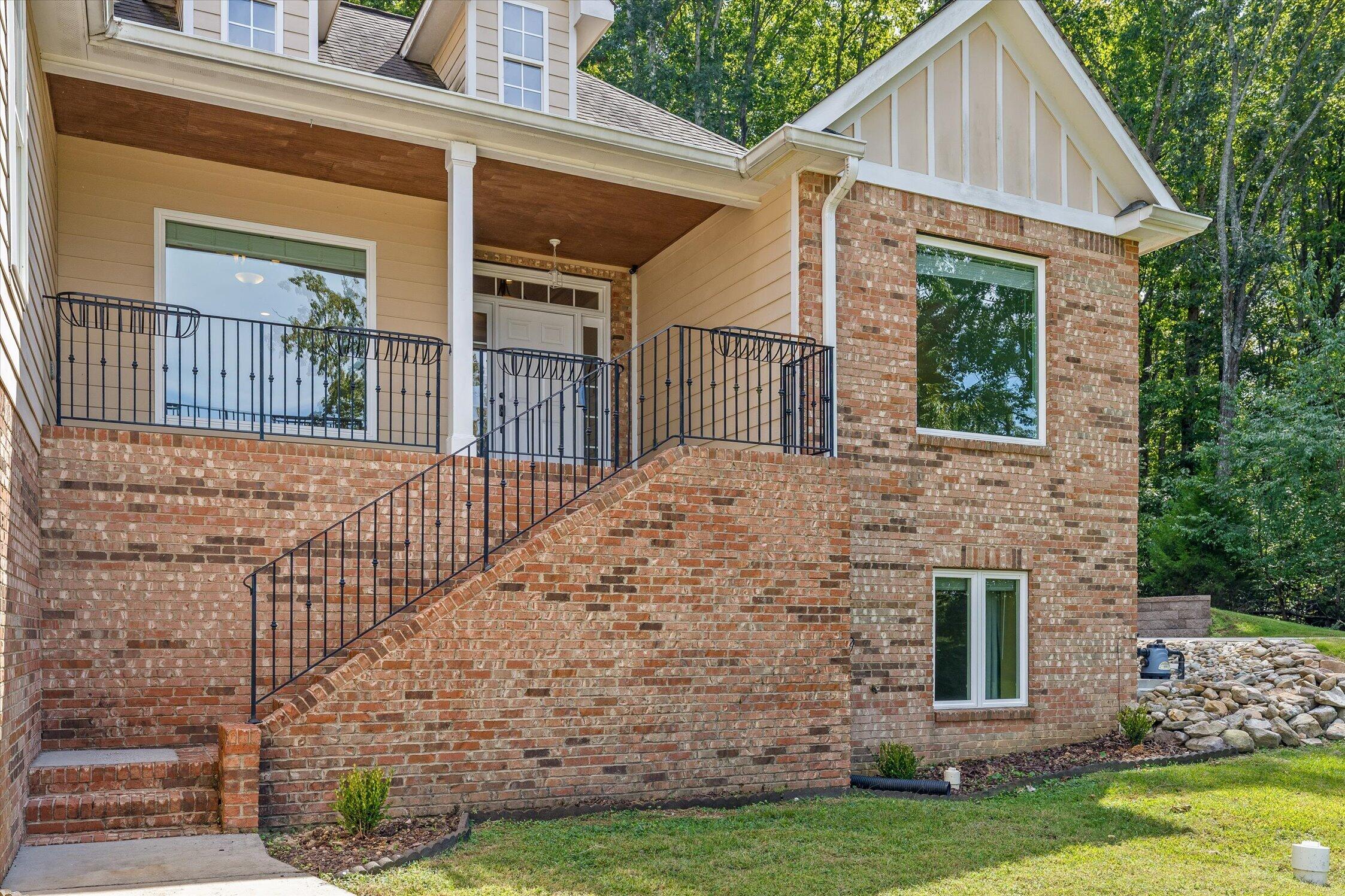 9768 Caseview Drive