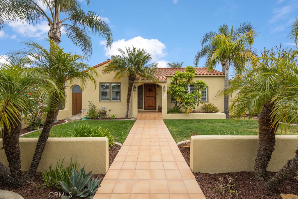 3644 Falcon Avenue