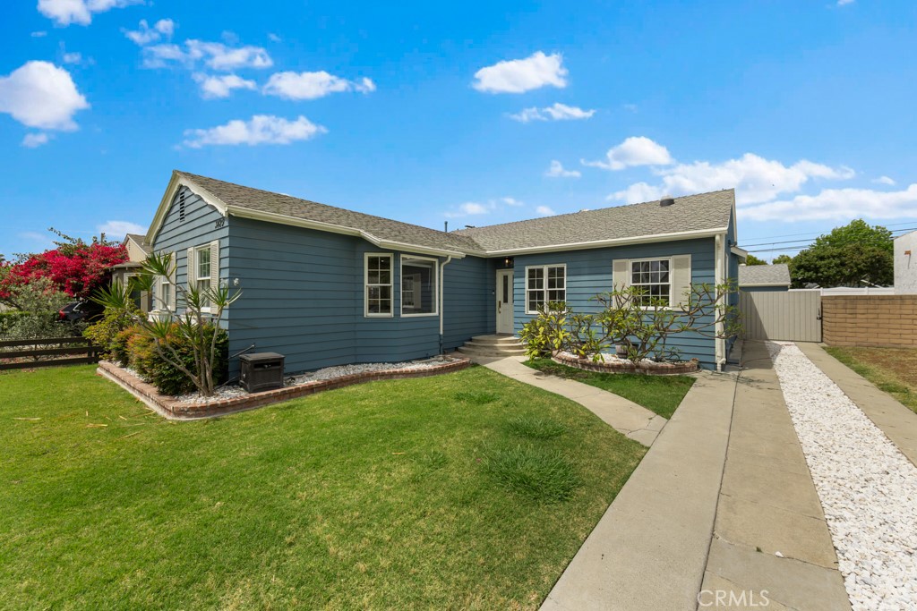 3429 Falcon Avenue