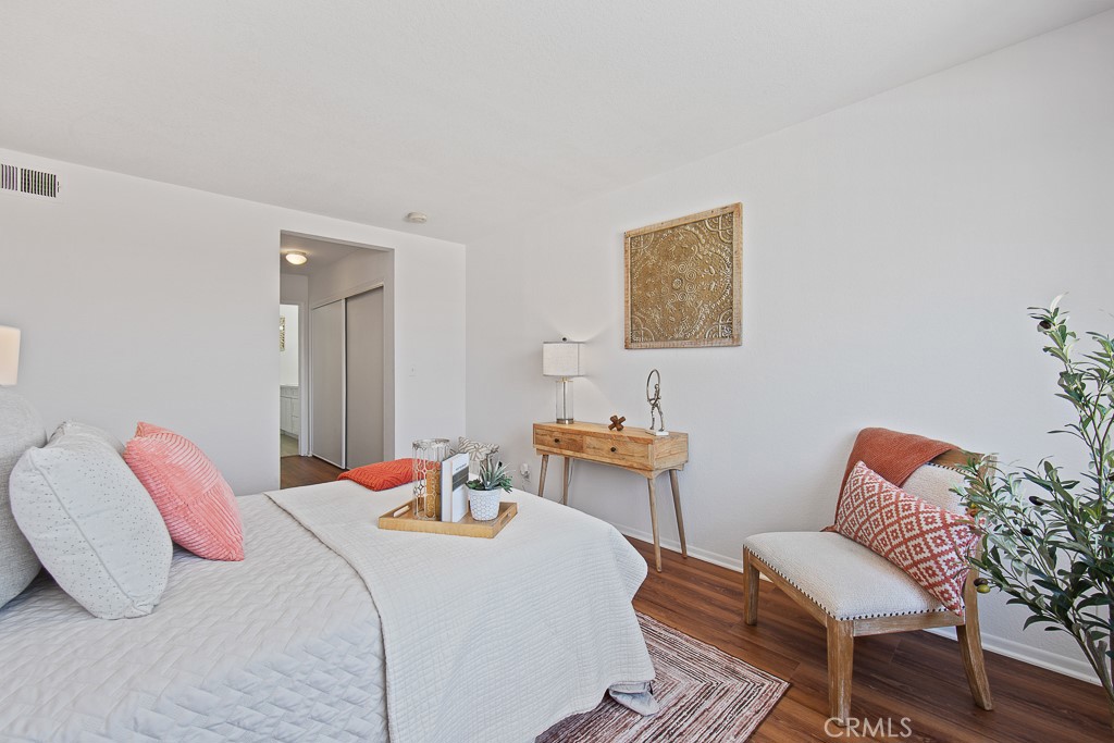 2599 Walnut Avenue 331