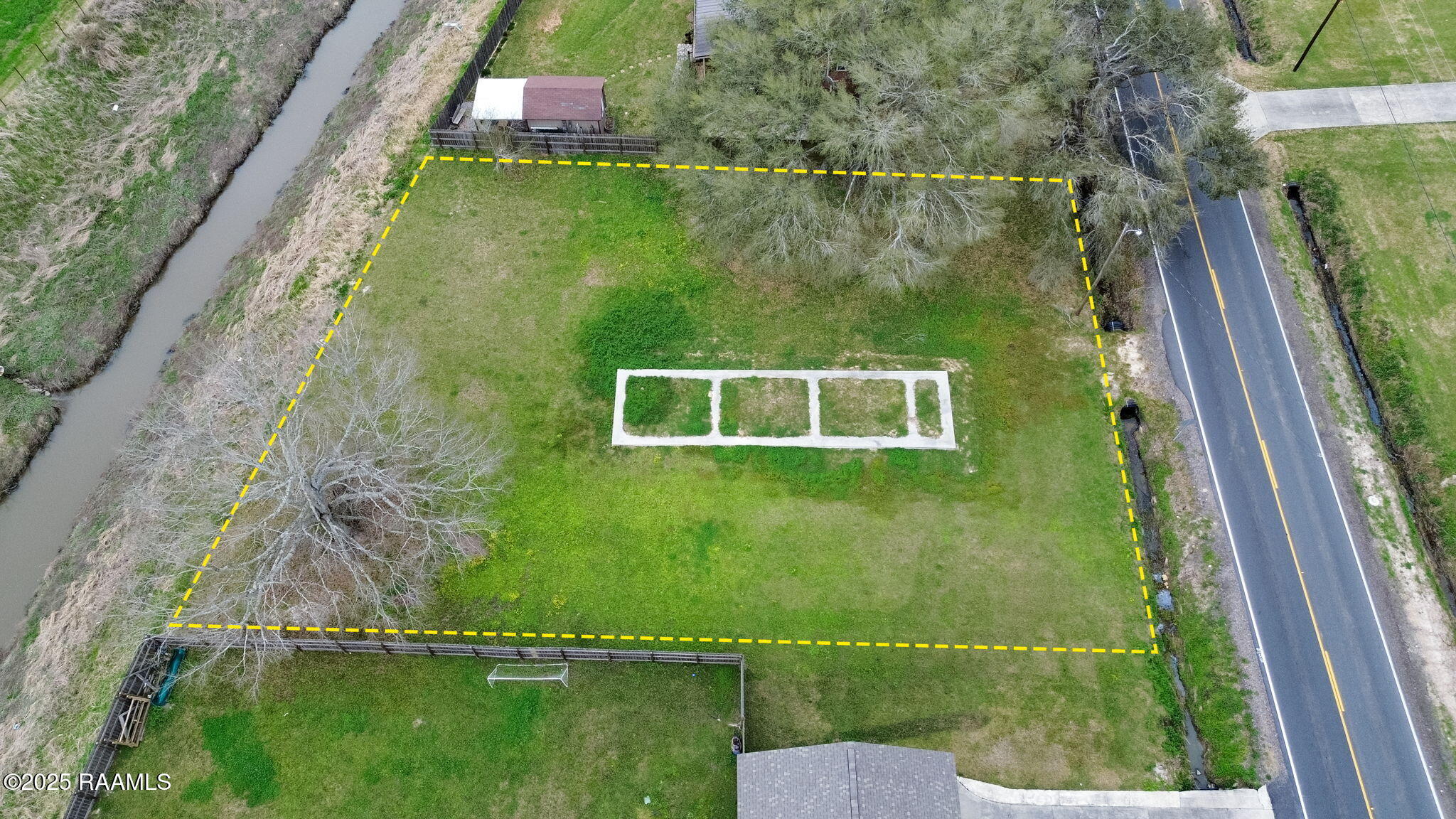 2552 Dulles Drive
