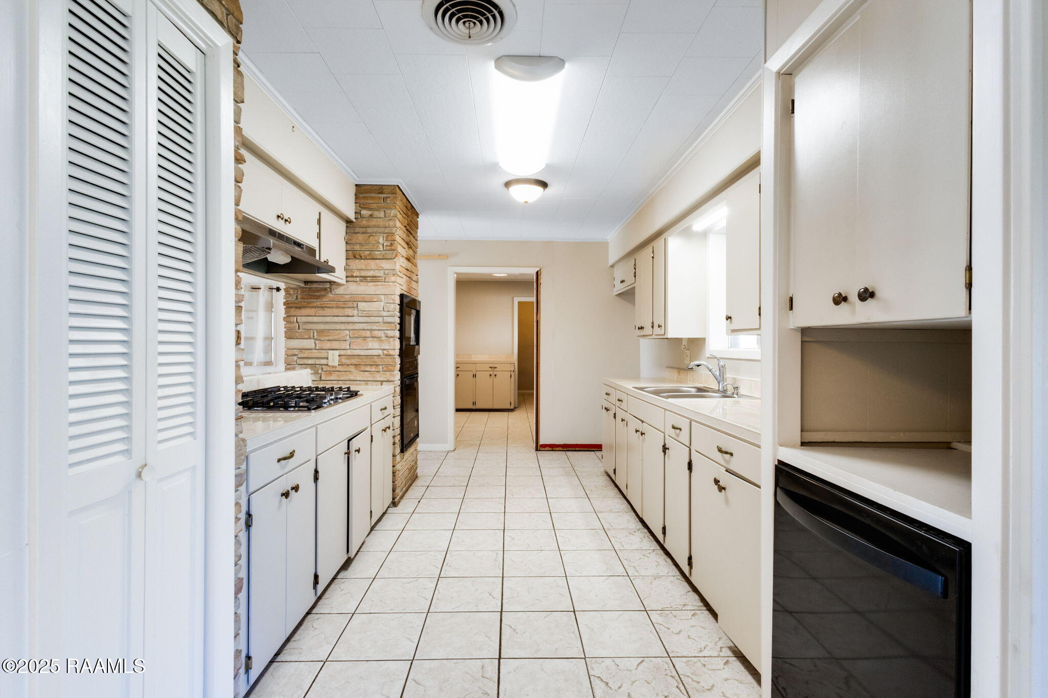 309 Alexander Avenue