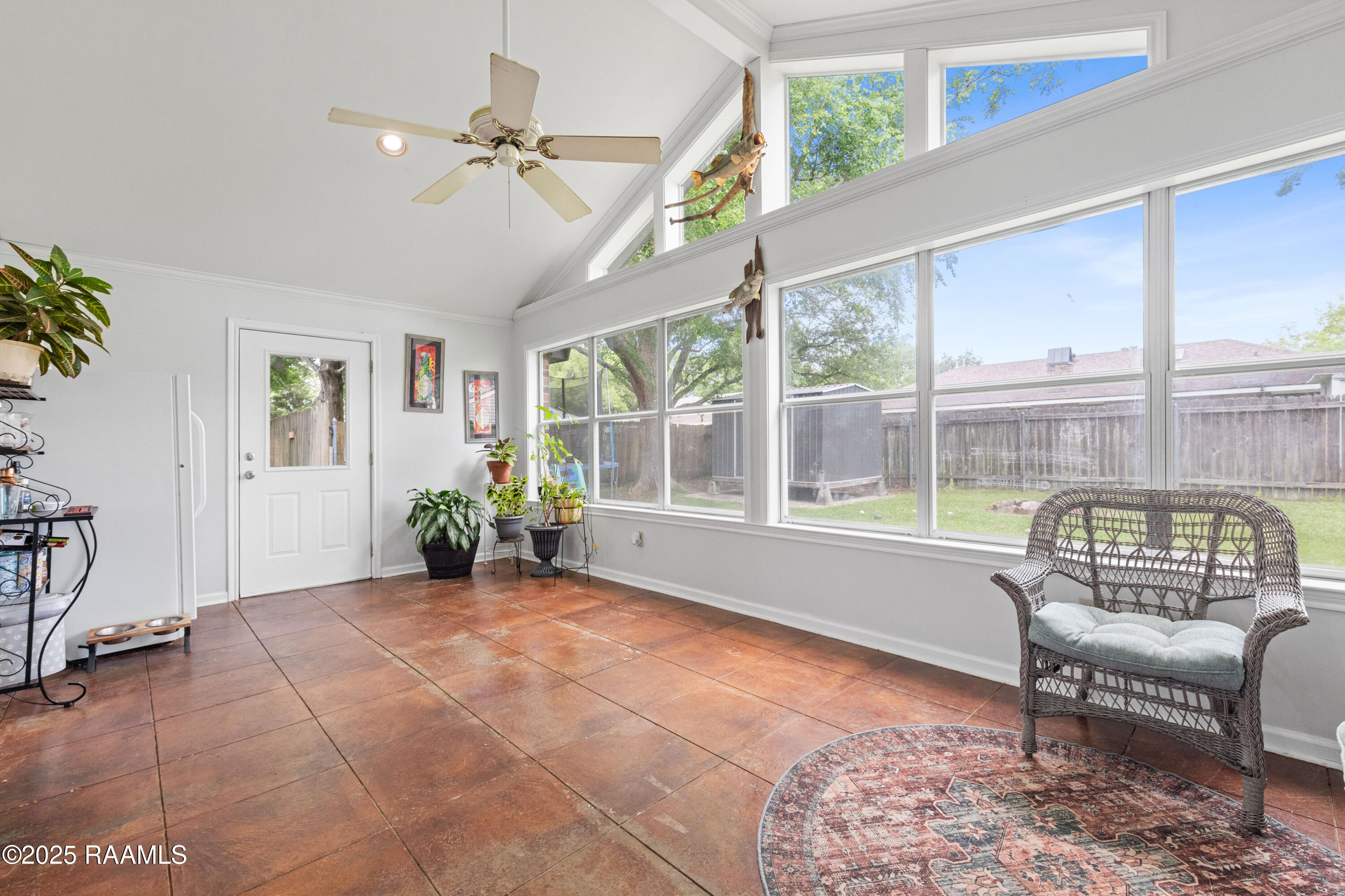 128 Bickerton Drive
