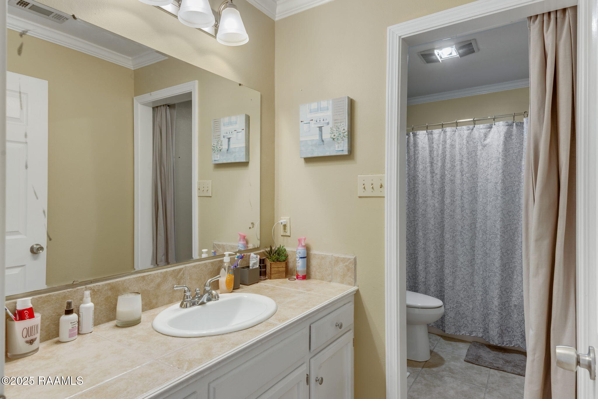 2215 False River Drive # 5