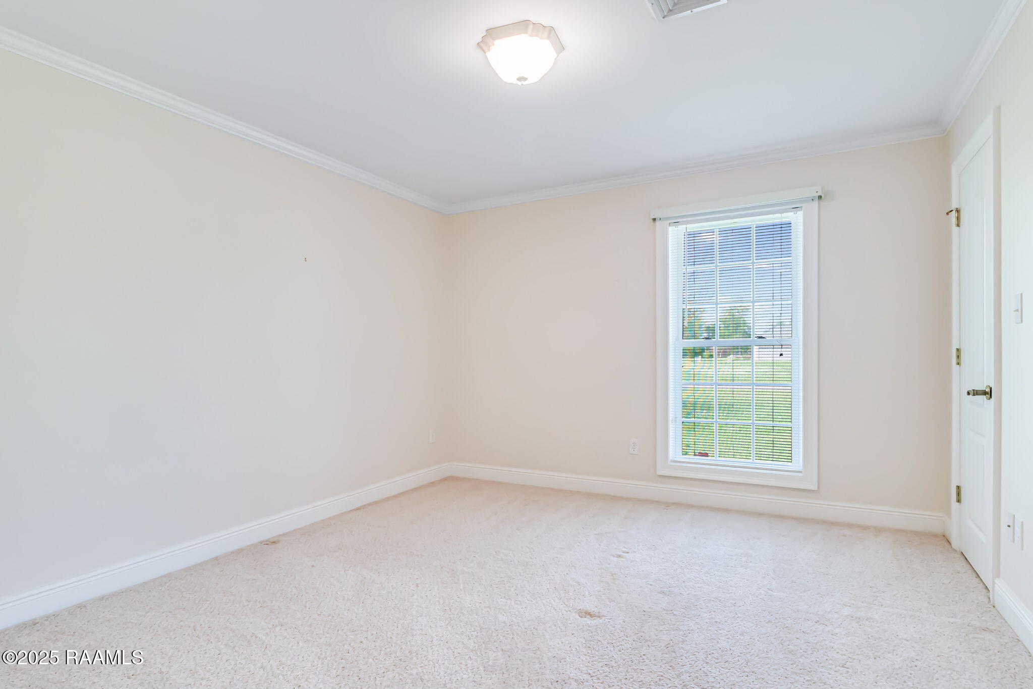 152 Rue Savanna