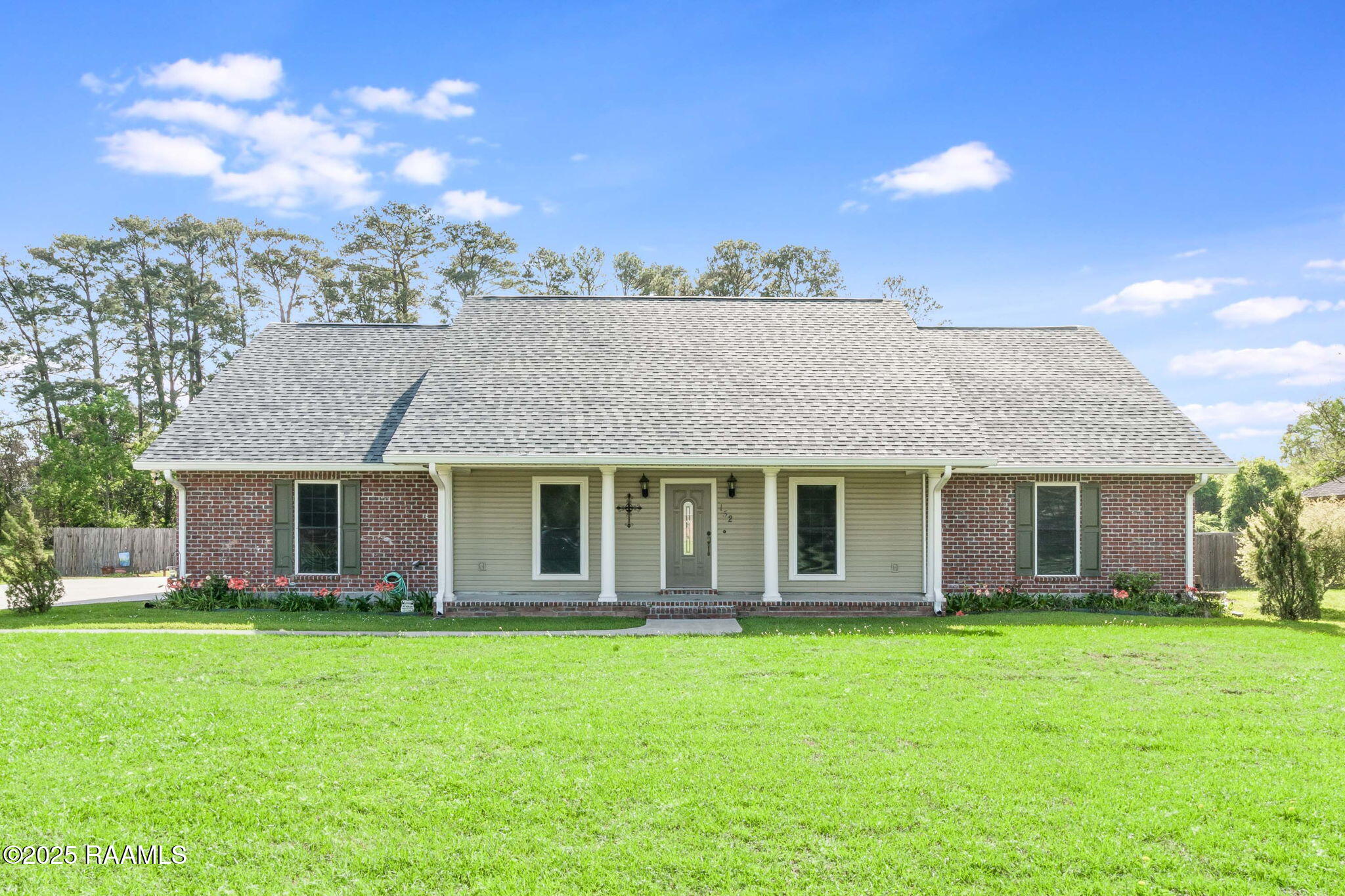152 Rue Savanna