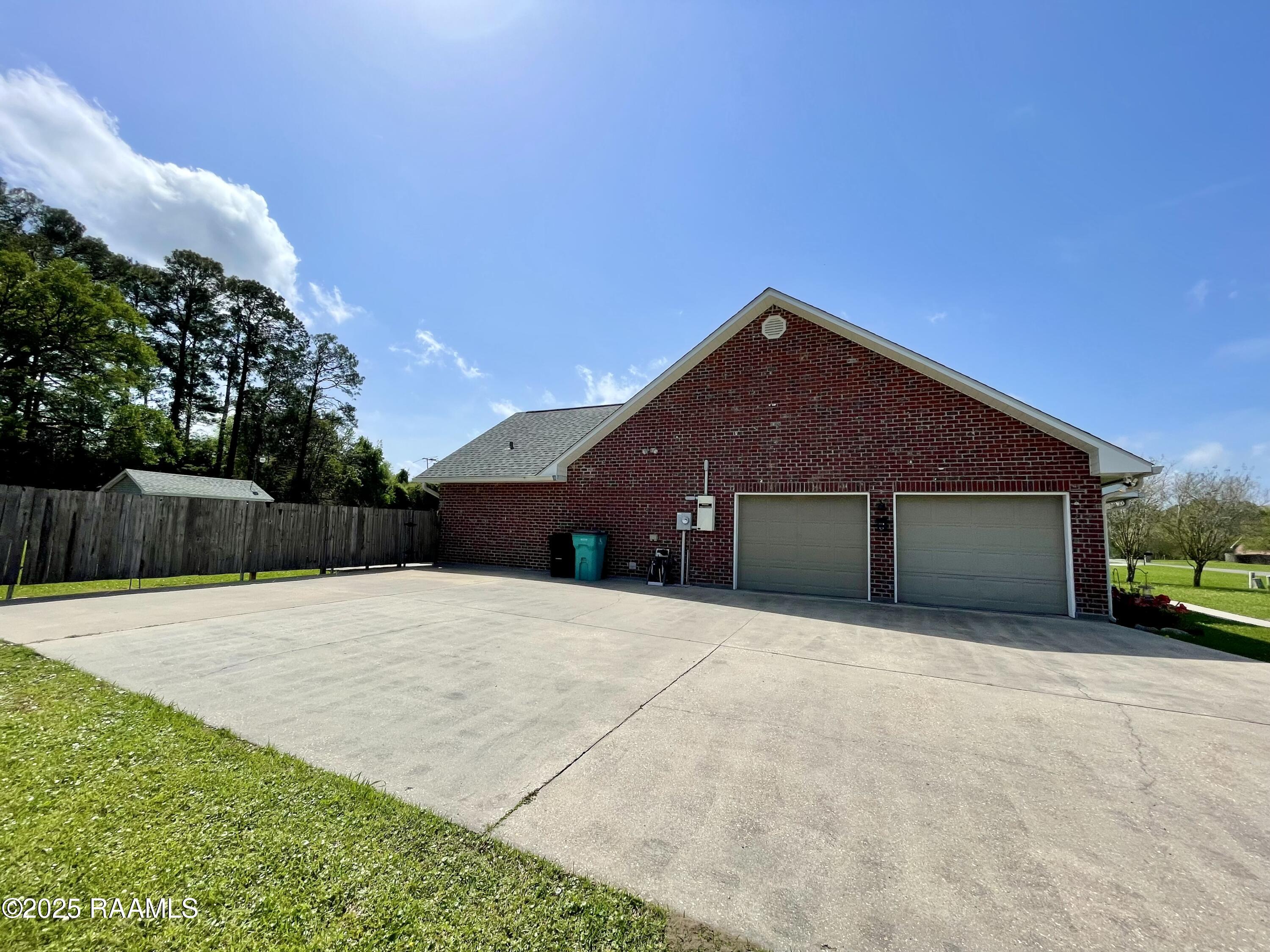 152 Rue Savanna