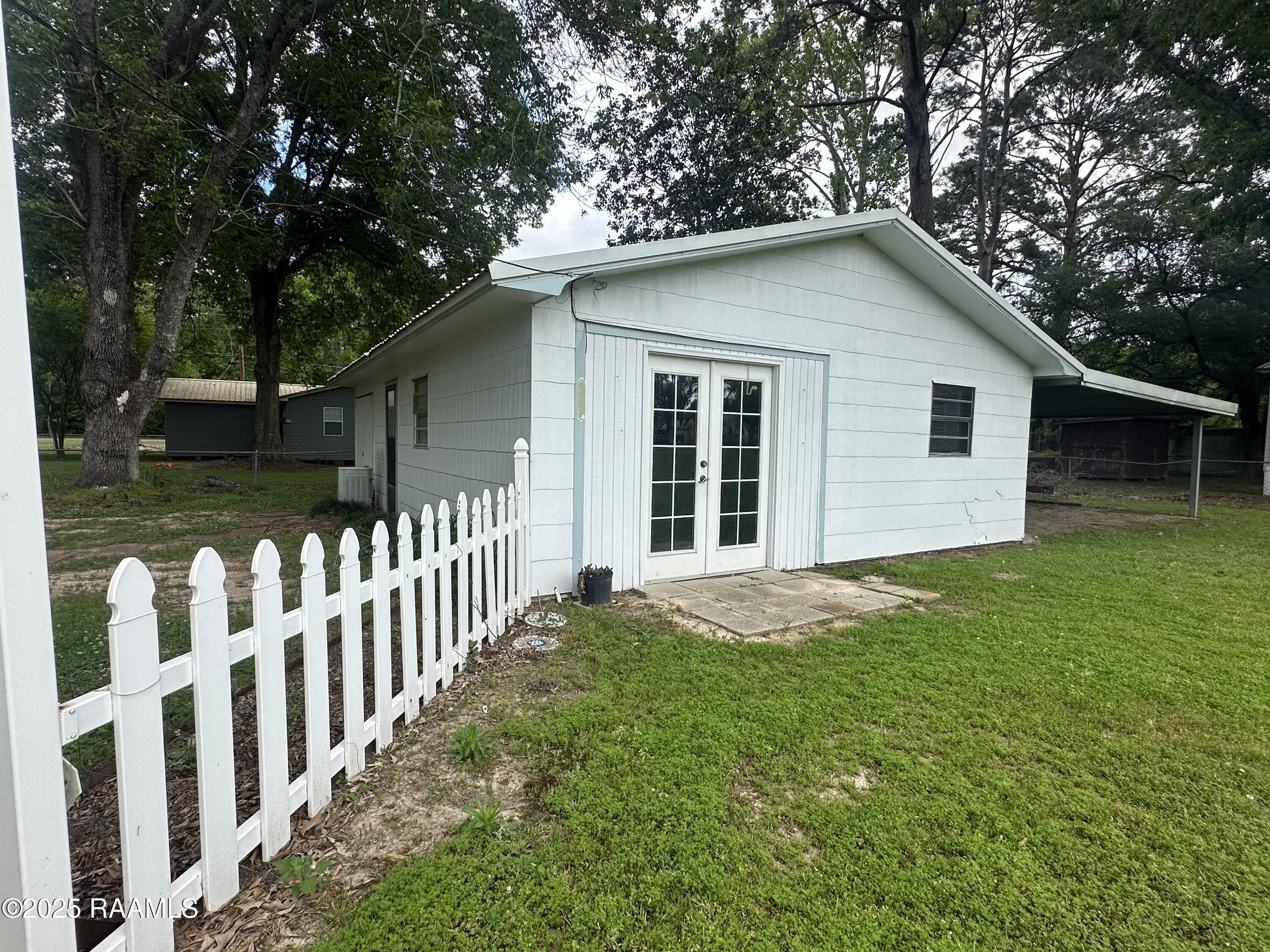 165 Derouen Avenue
