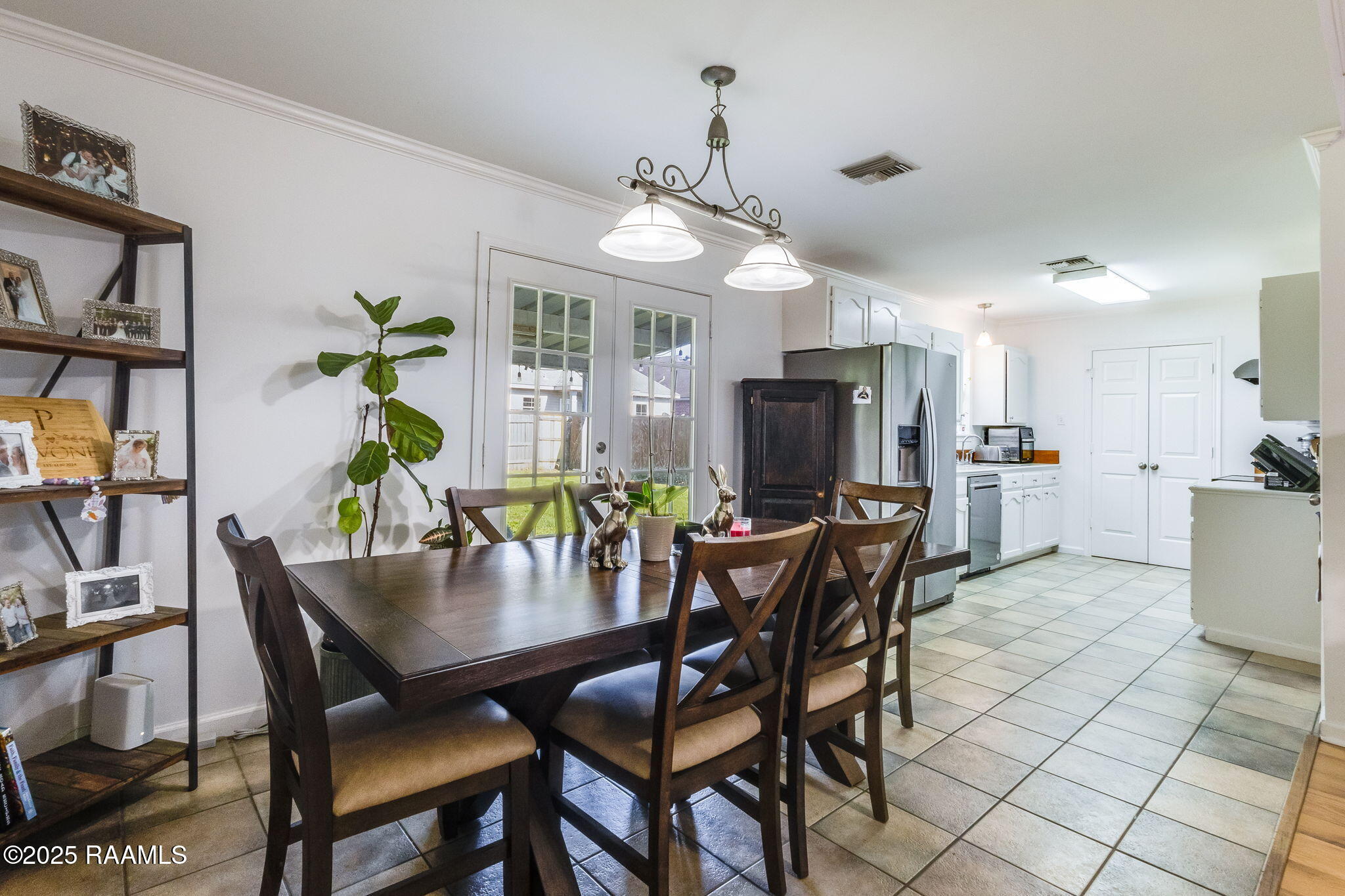 215 Royalton Parkway