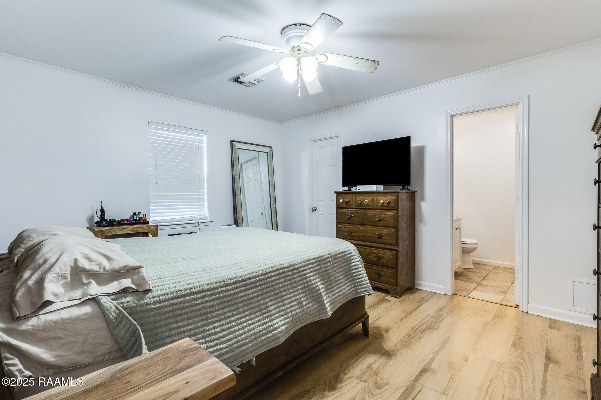 215 Royalton Parkway
