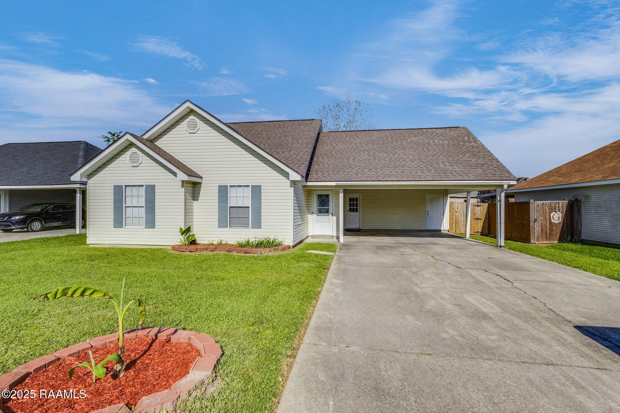 215 Royalton Parkway