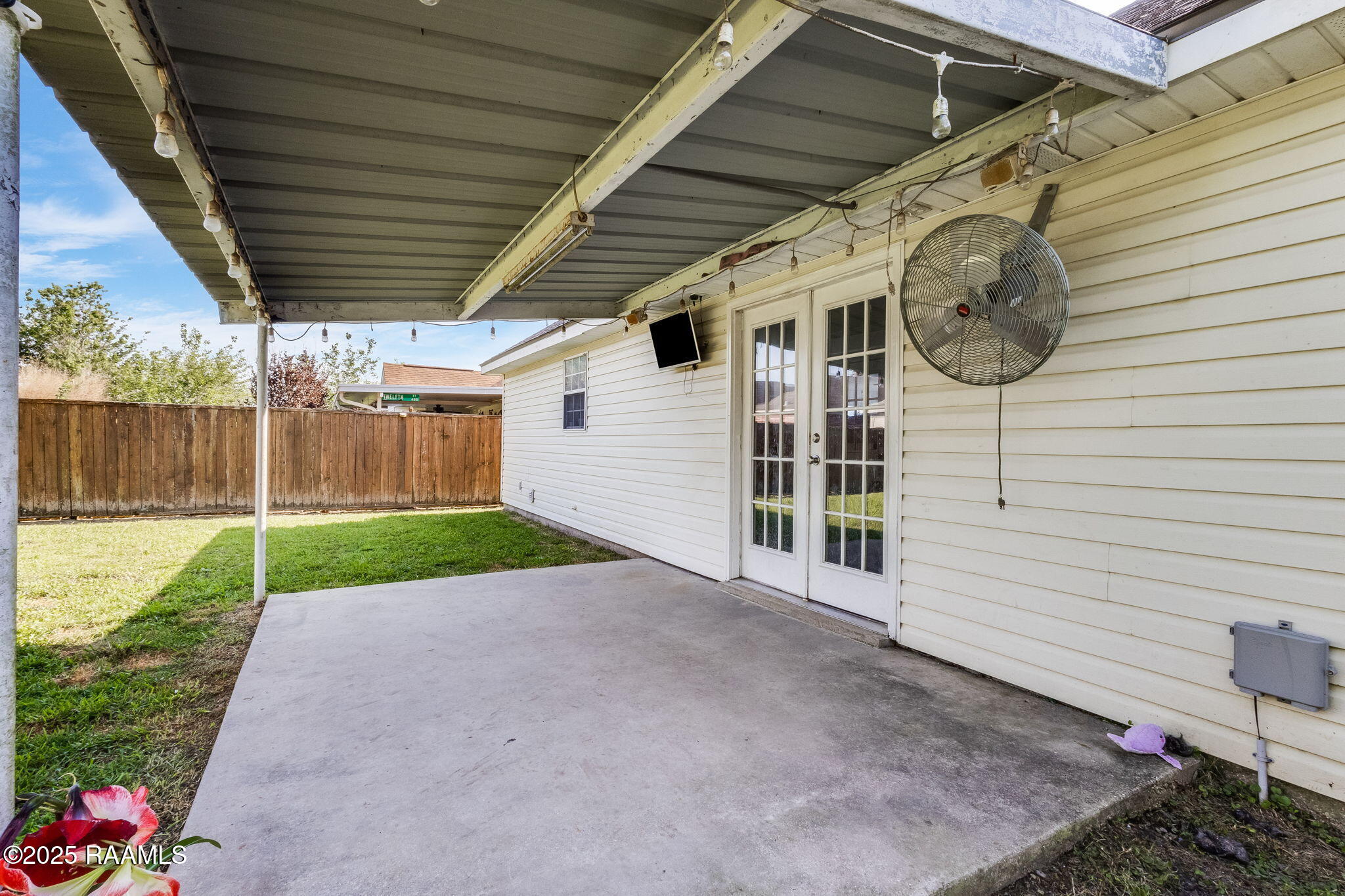 215 Royalton Parkway