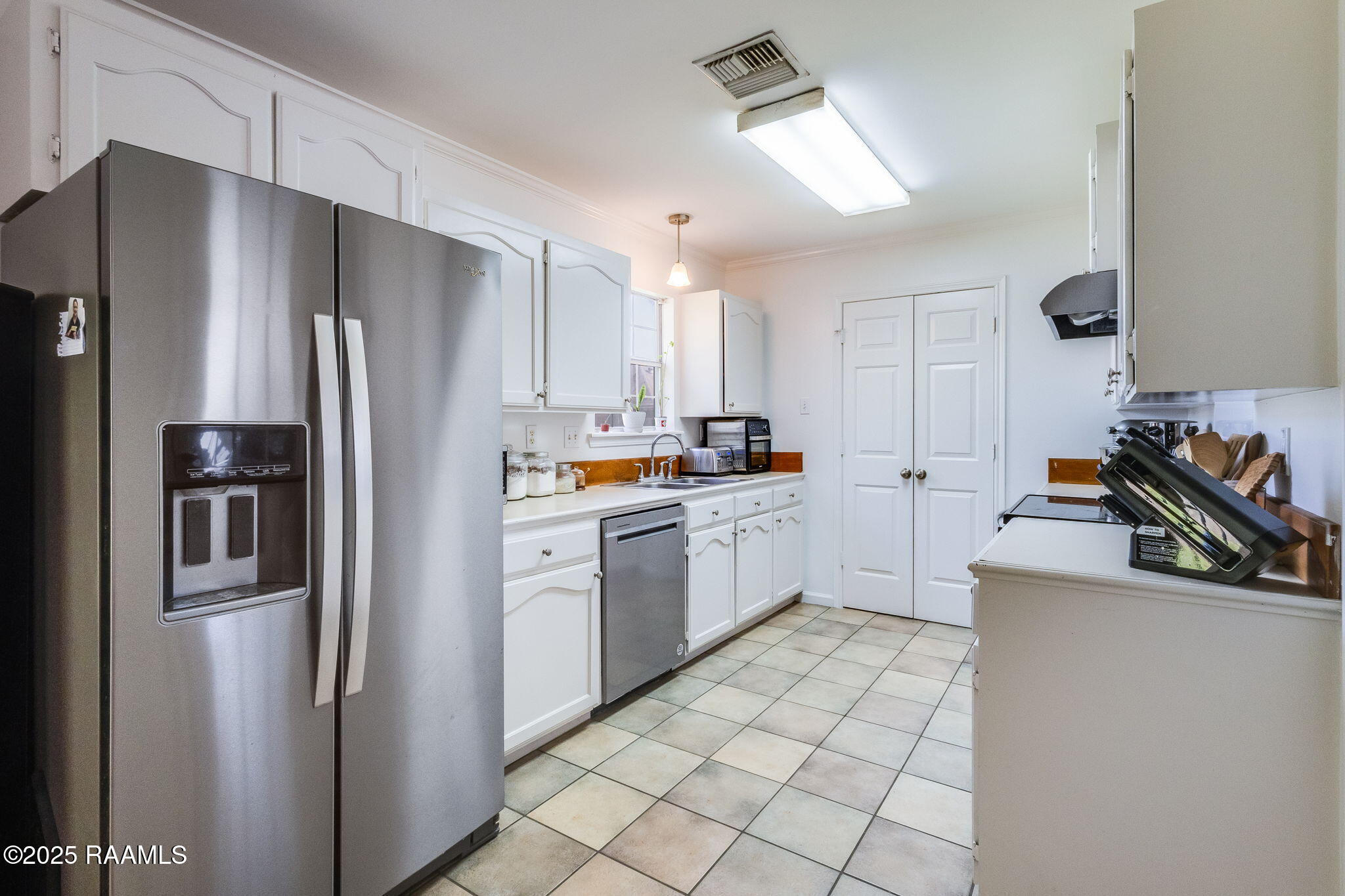 215 Royalton Parkway