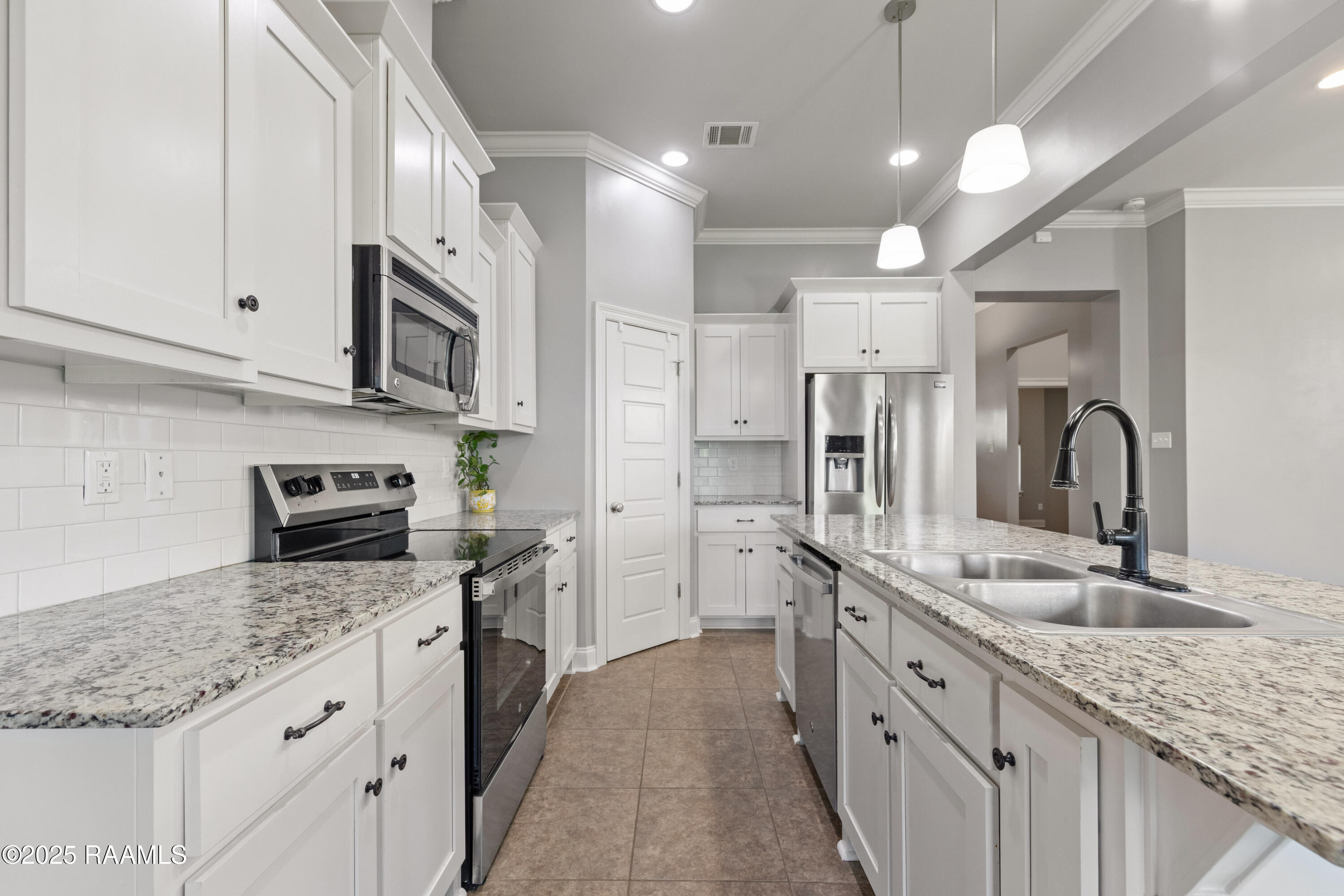 213 Oak Path Drive