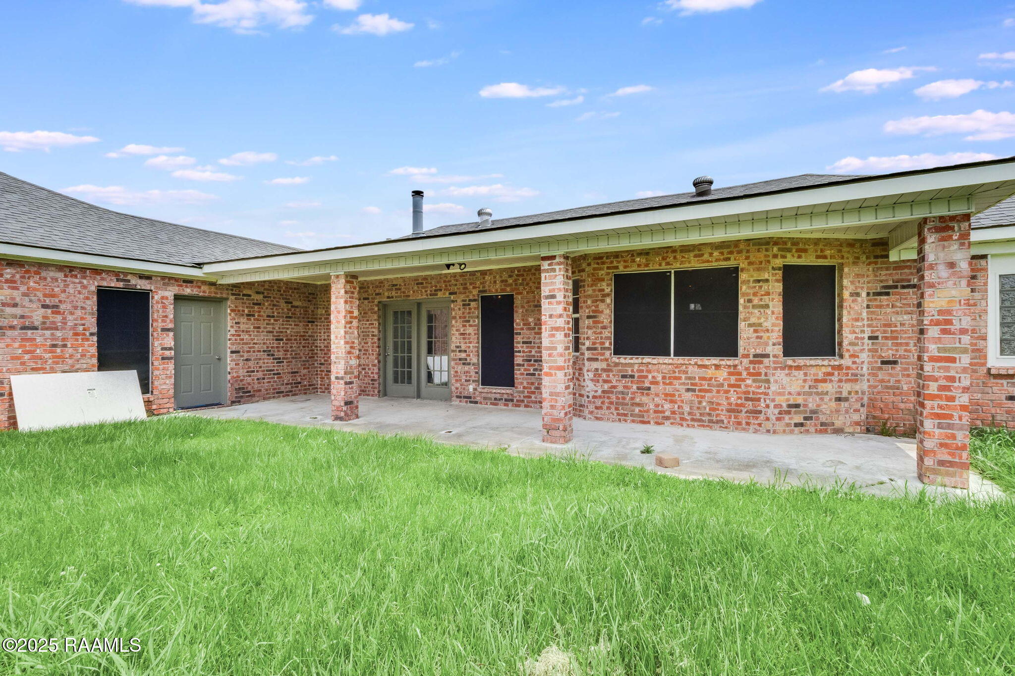 421 Plantation Road