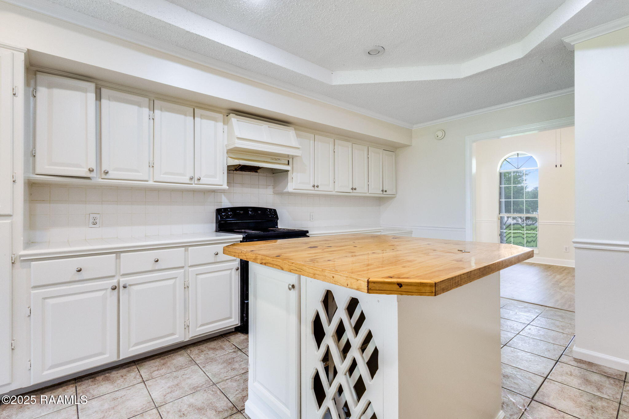421 Plantation Road