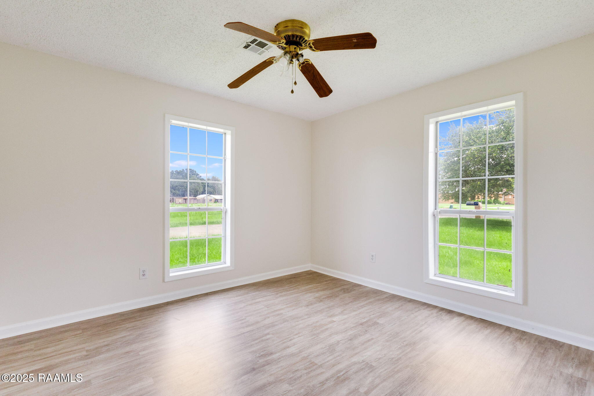 421 Plantation Road