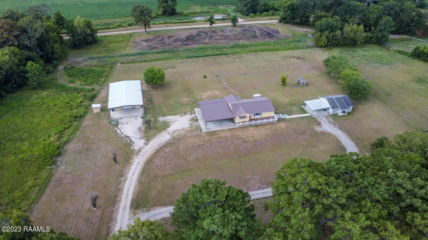 4411 Hwy 359