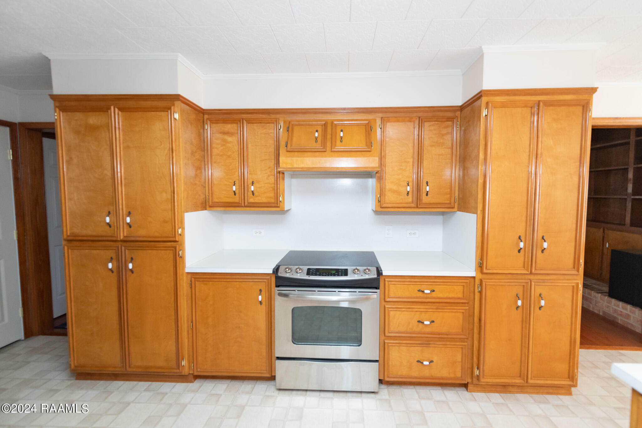 1101 Chantel Road