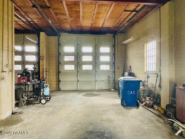 823 W Vine Street