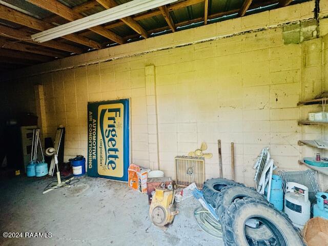 823 W Vine Street