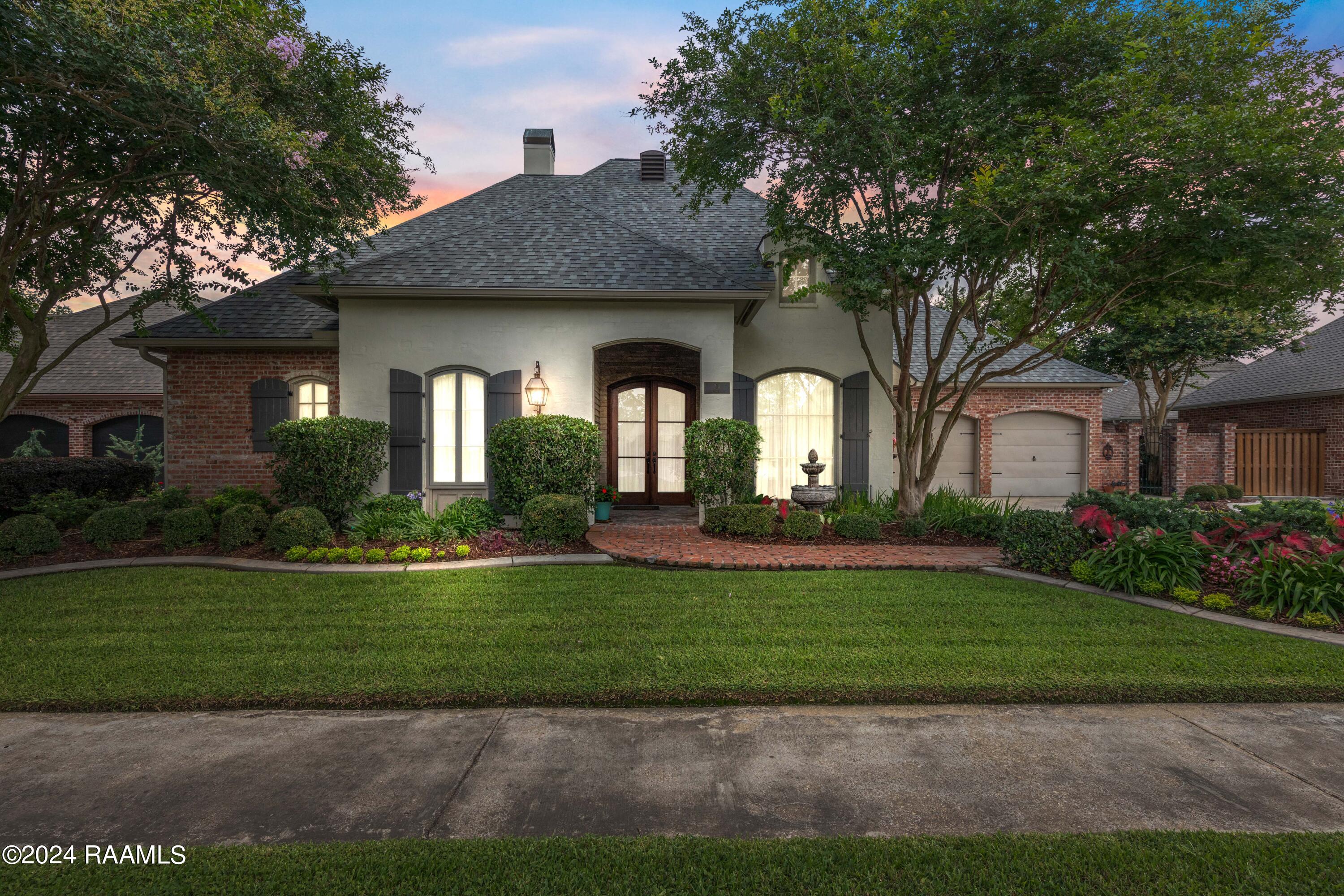 215 Brahmwell Court
