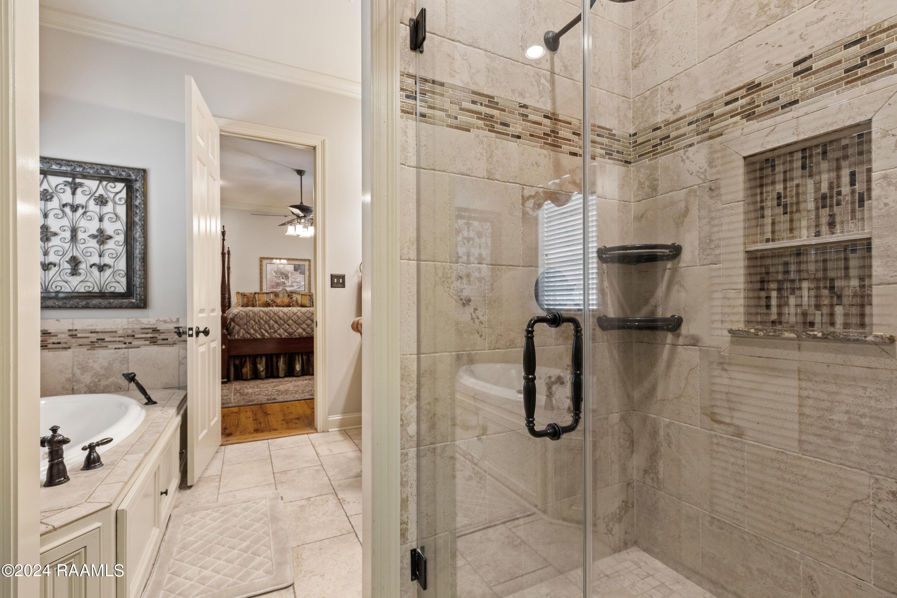 215 Brahmwell Court