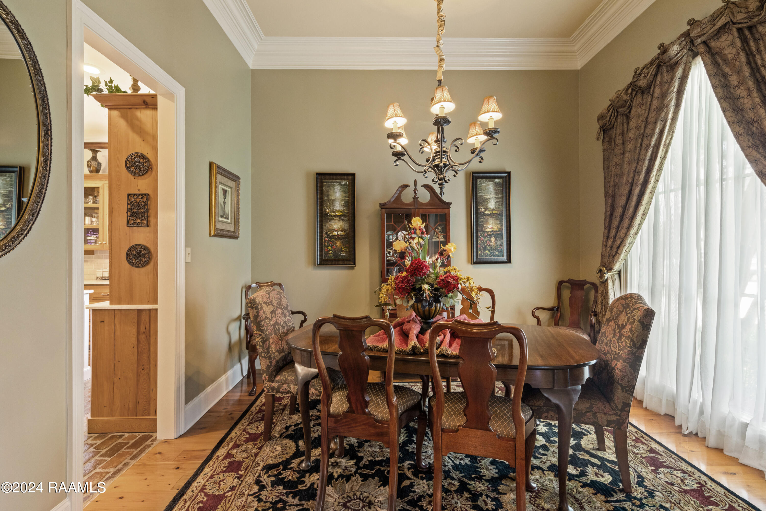 215 Brahmwell Court