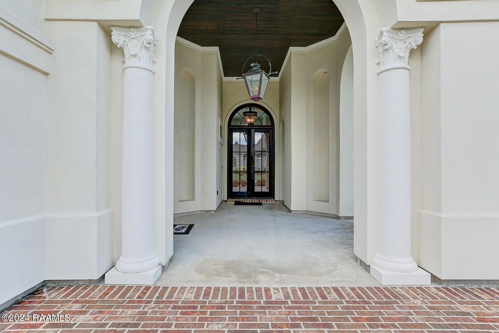 204 Rue De La Rochelle