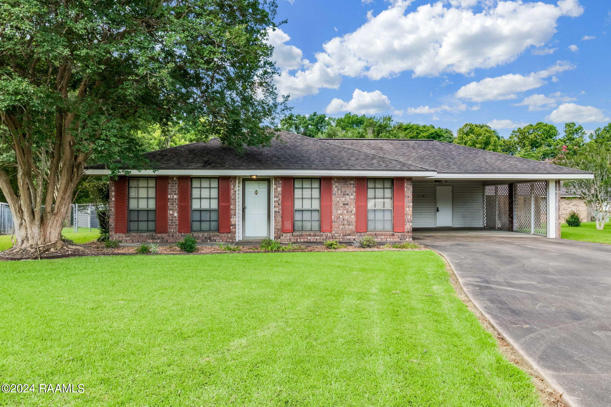 2432 Herbert Drive