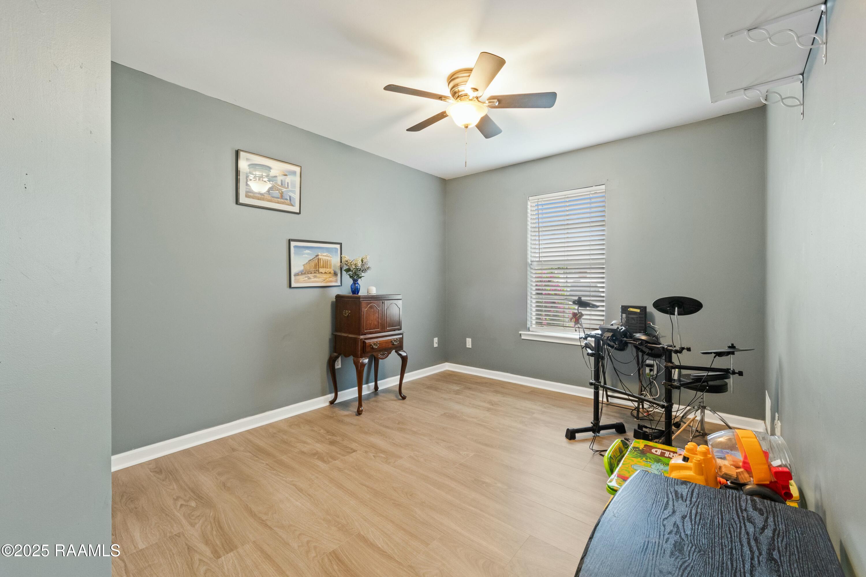 201 Pear Tree Circle