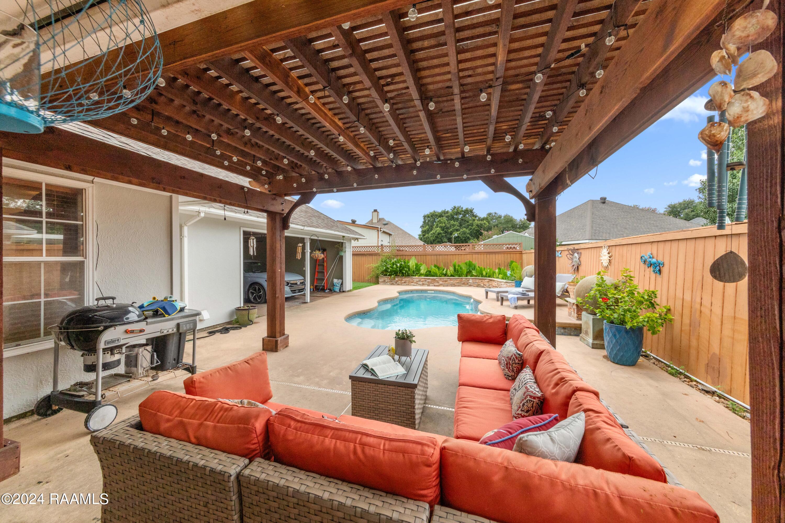 201 Pear Tree Circle