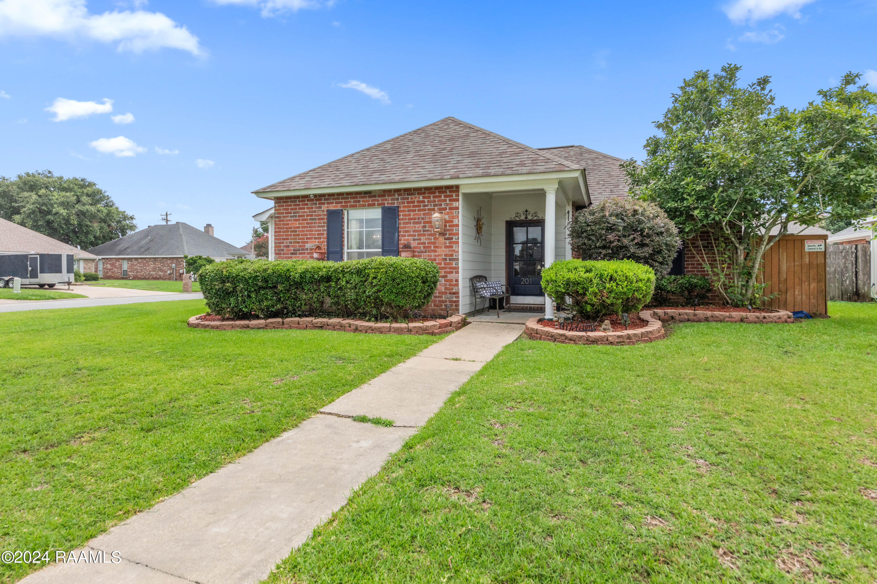 201 Pear Tree Circle