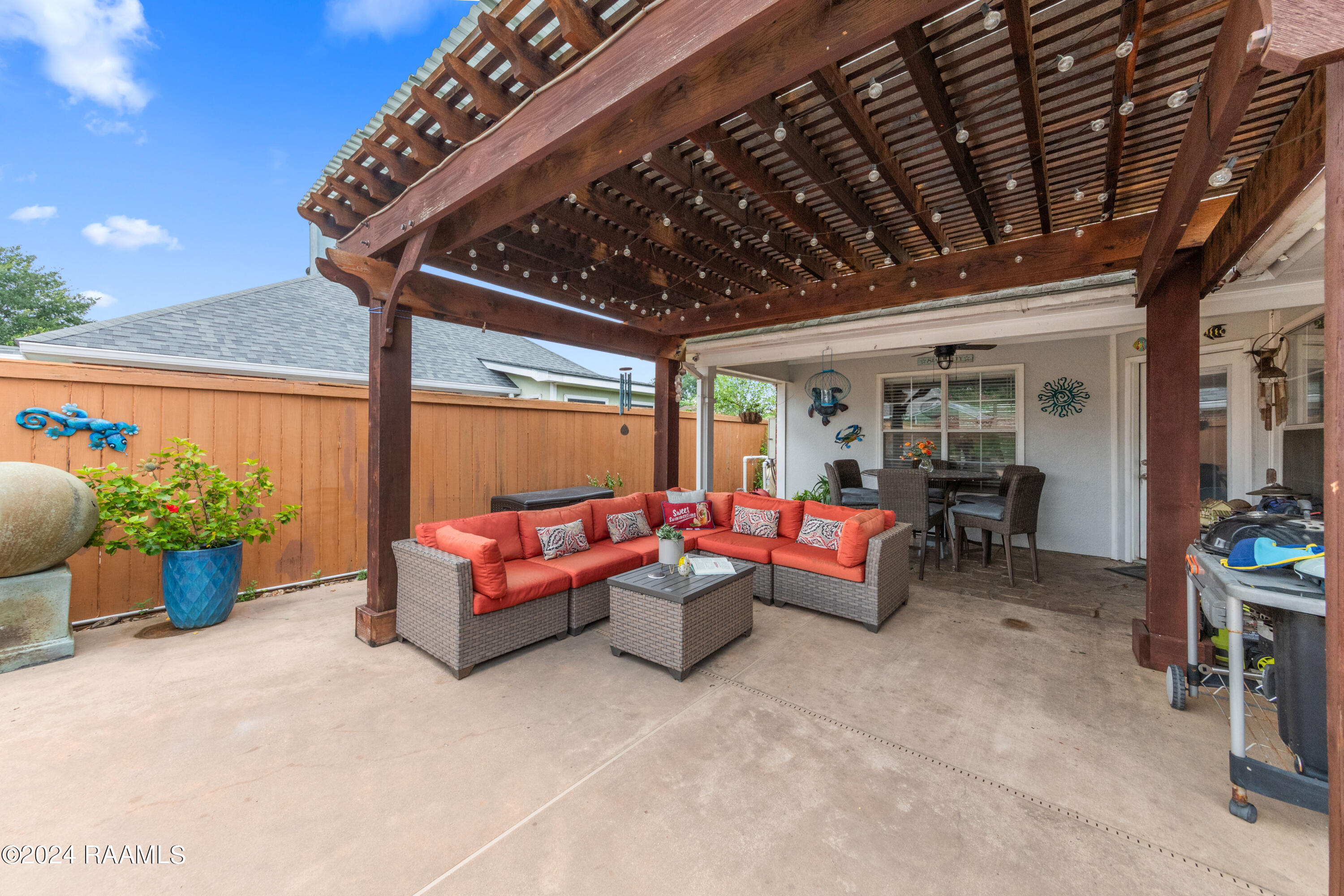 201 Pear Tree Circle