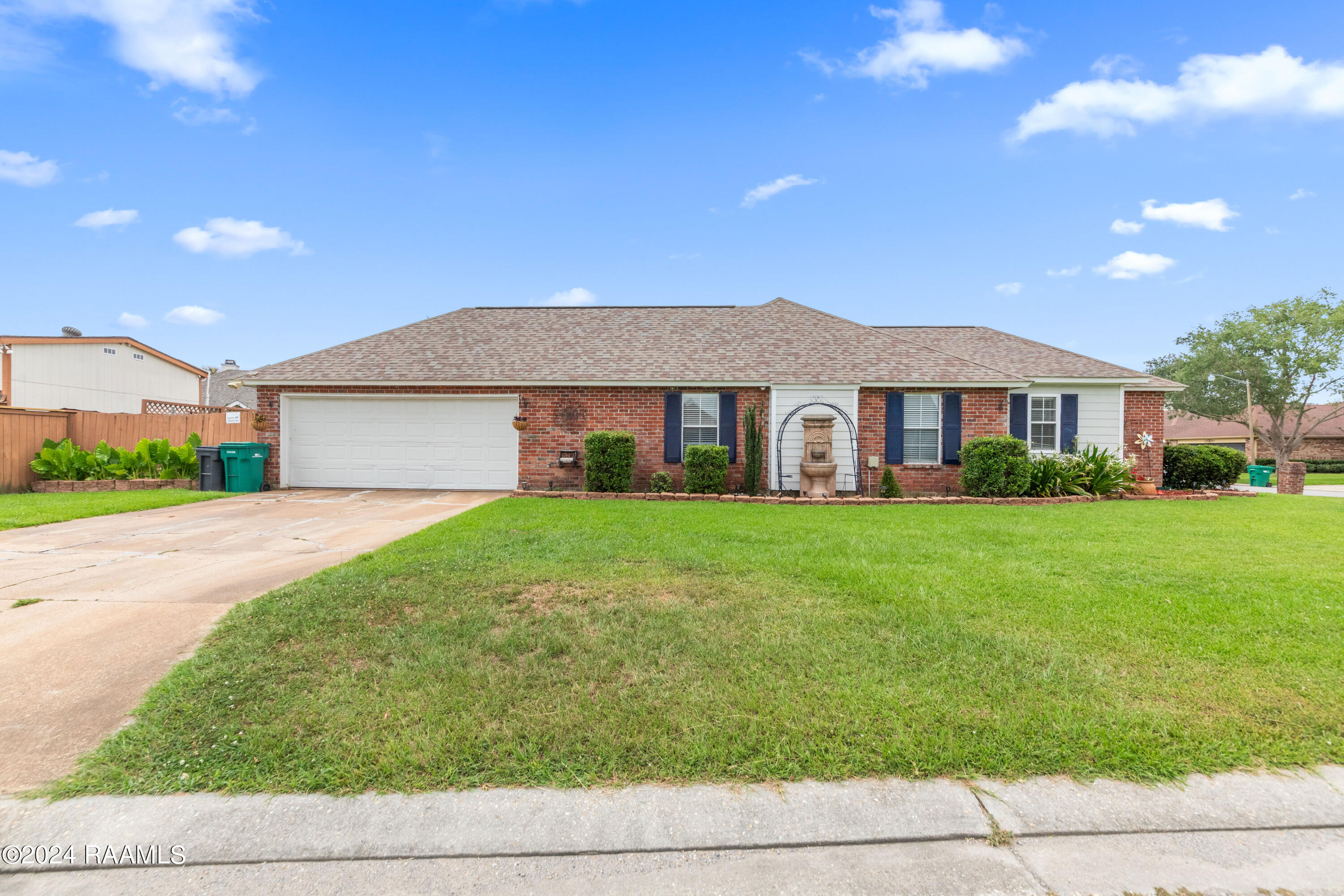 201 Pear Tree Circle
