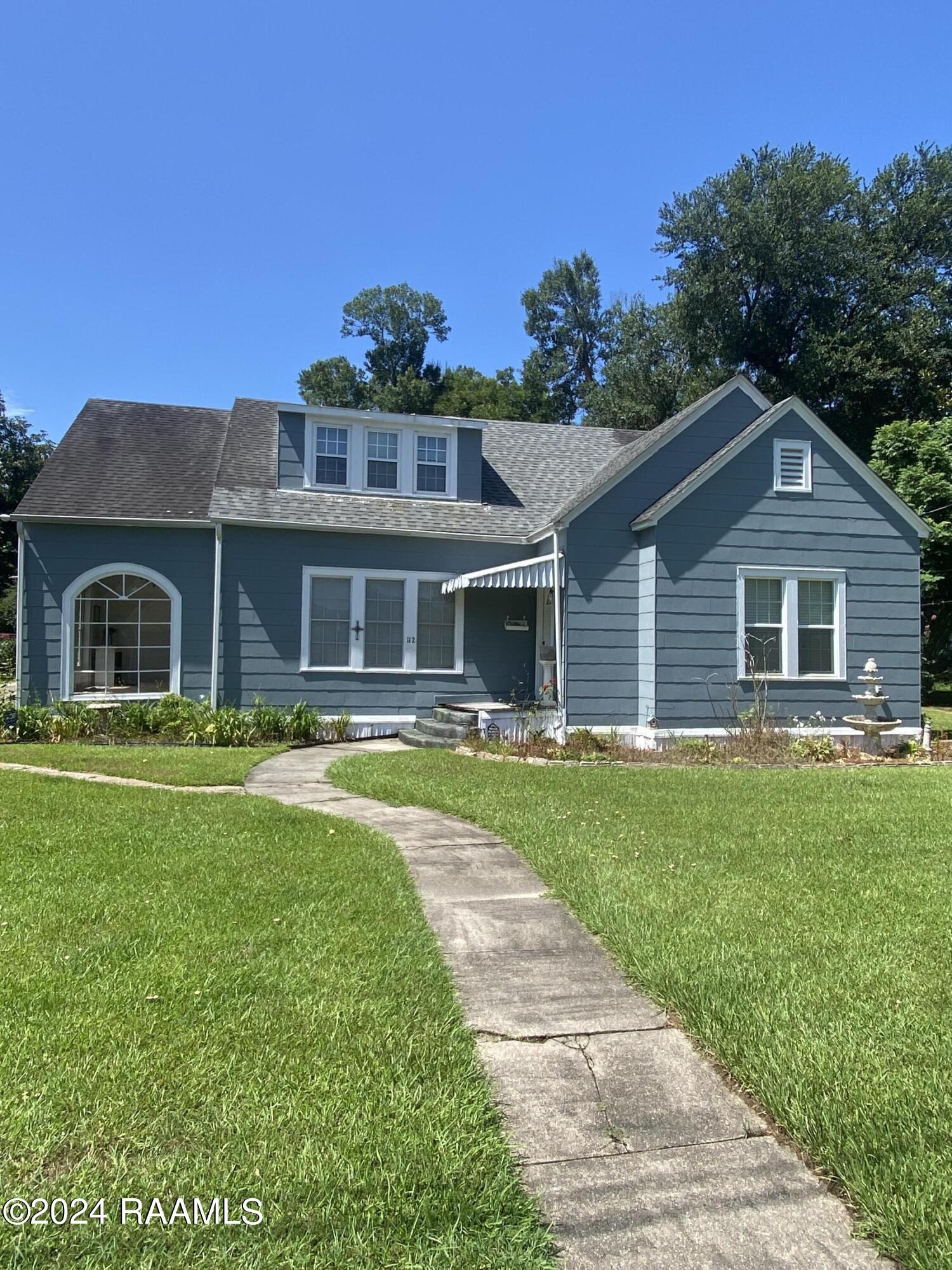 112 W Magnolia Street