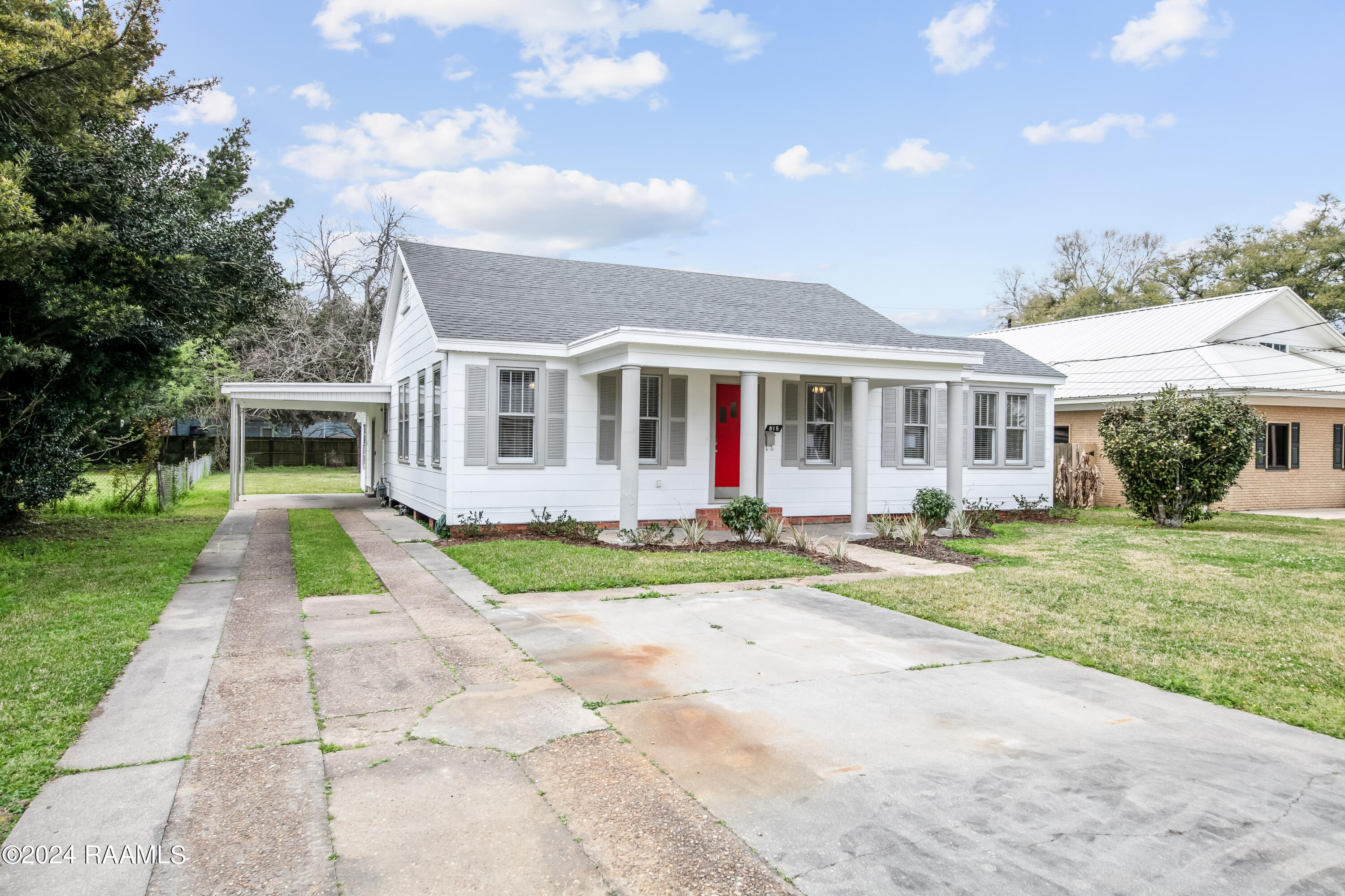 815 Saint Patrick Street