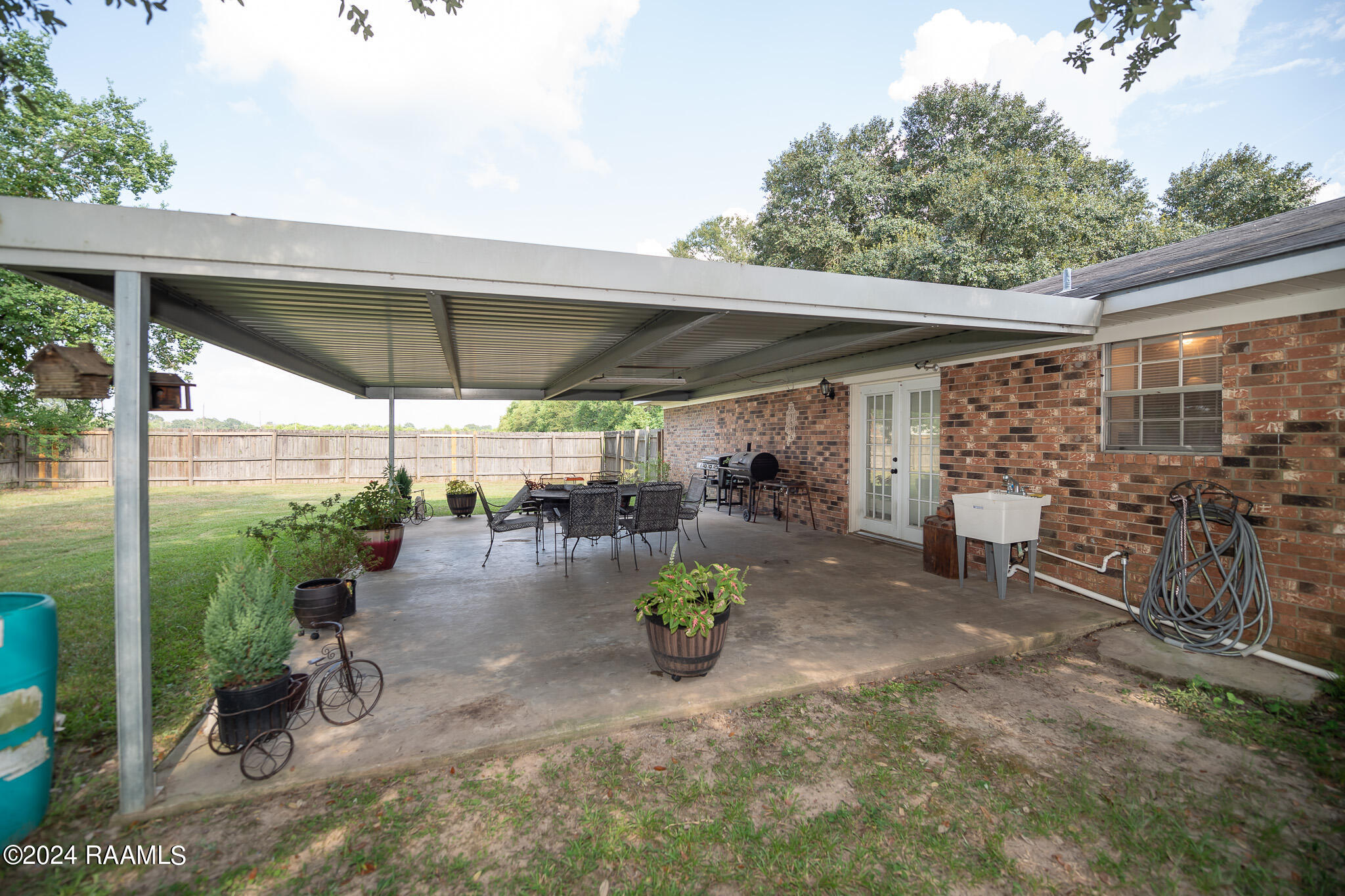 2454 6th Street