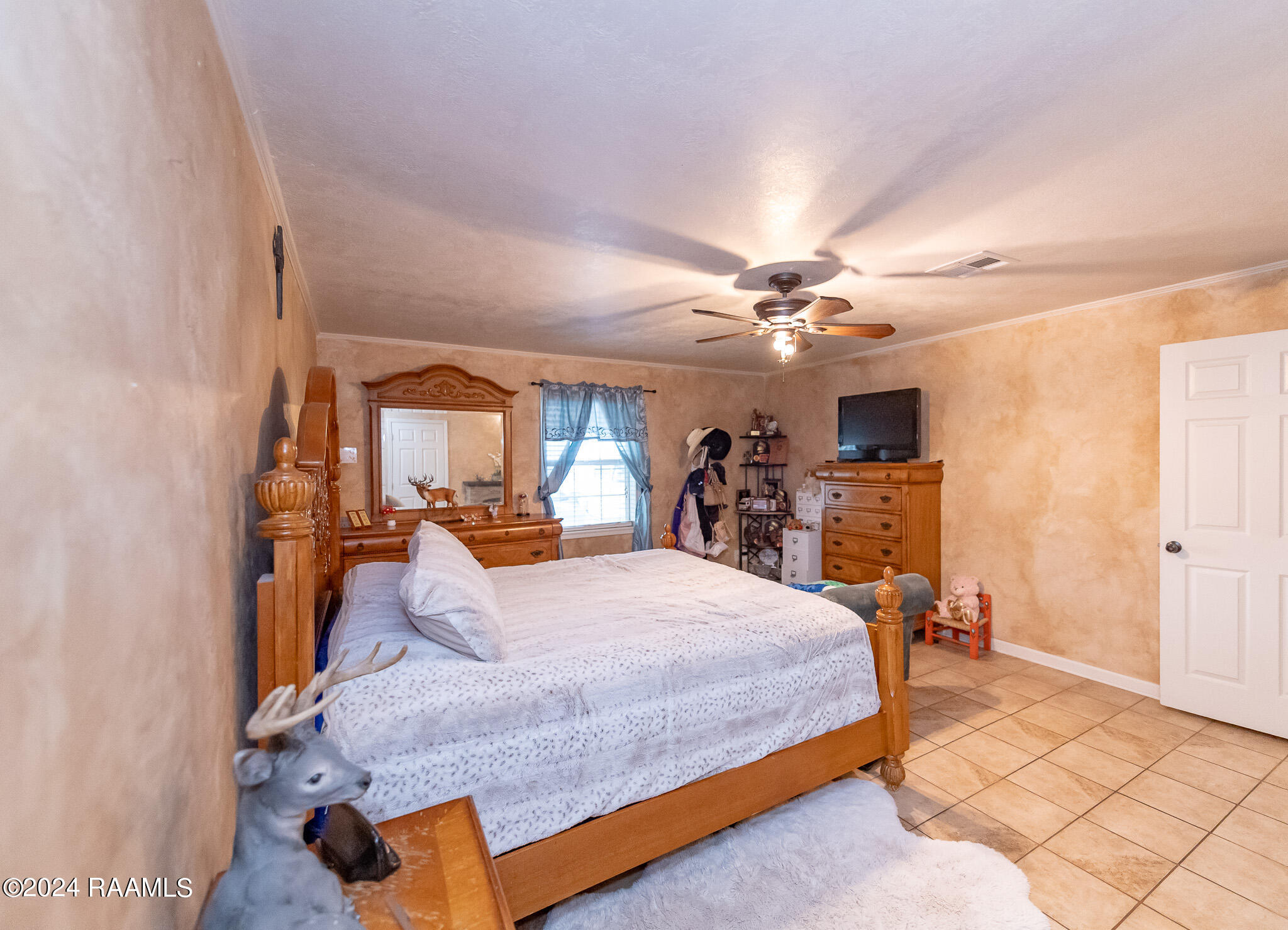 2454 6th Street
