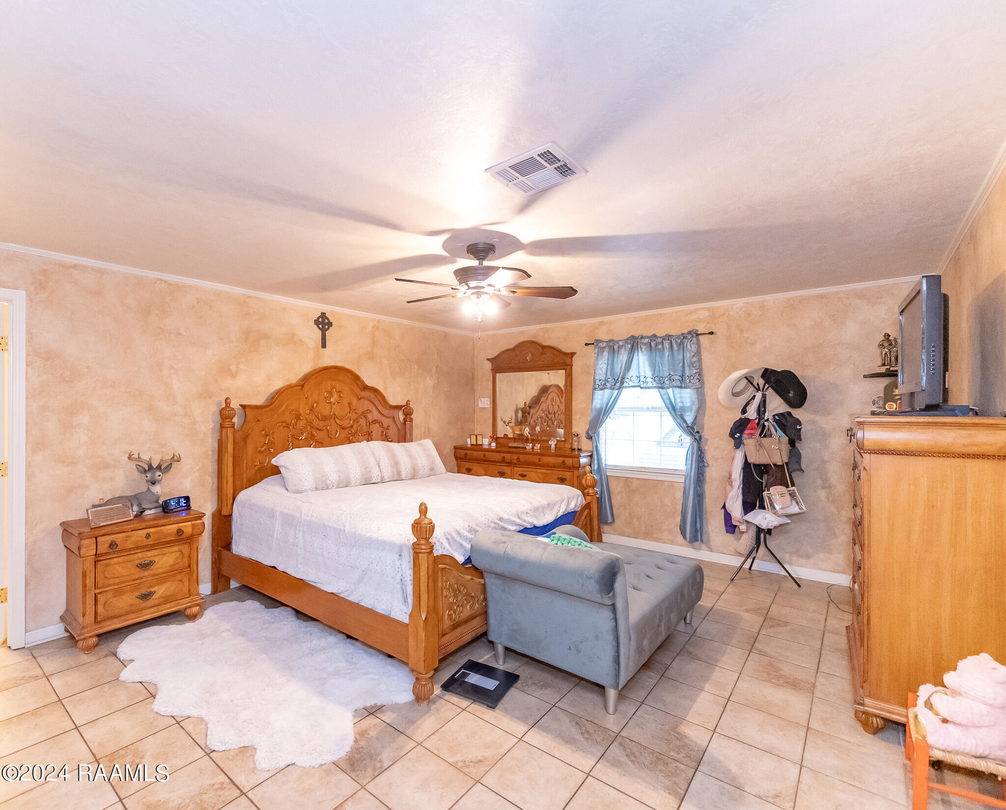 2454 6th Street